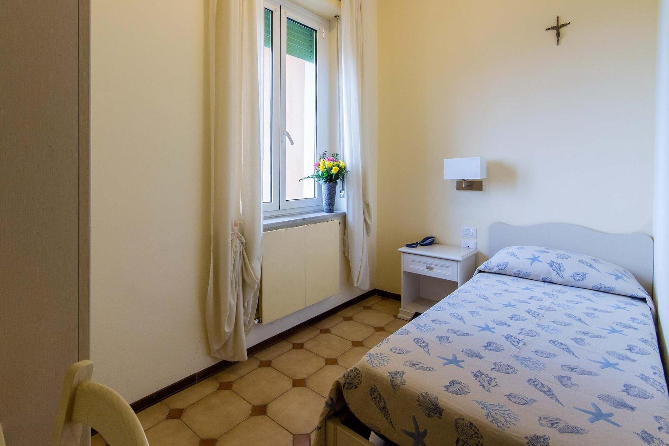 Economy Single Room photo 3