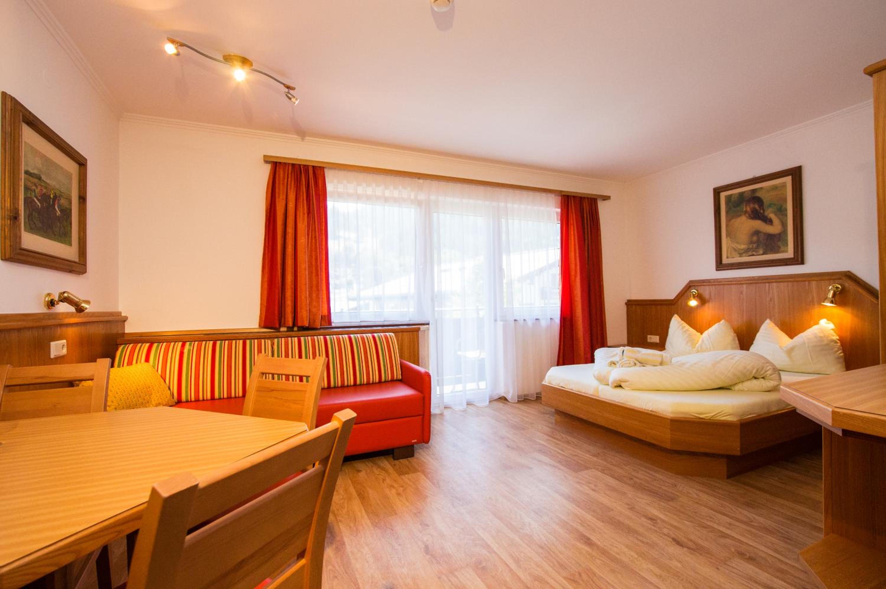 Apartment (2 Adults)