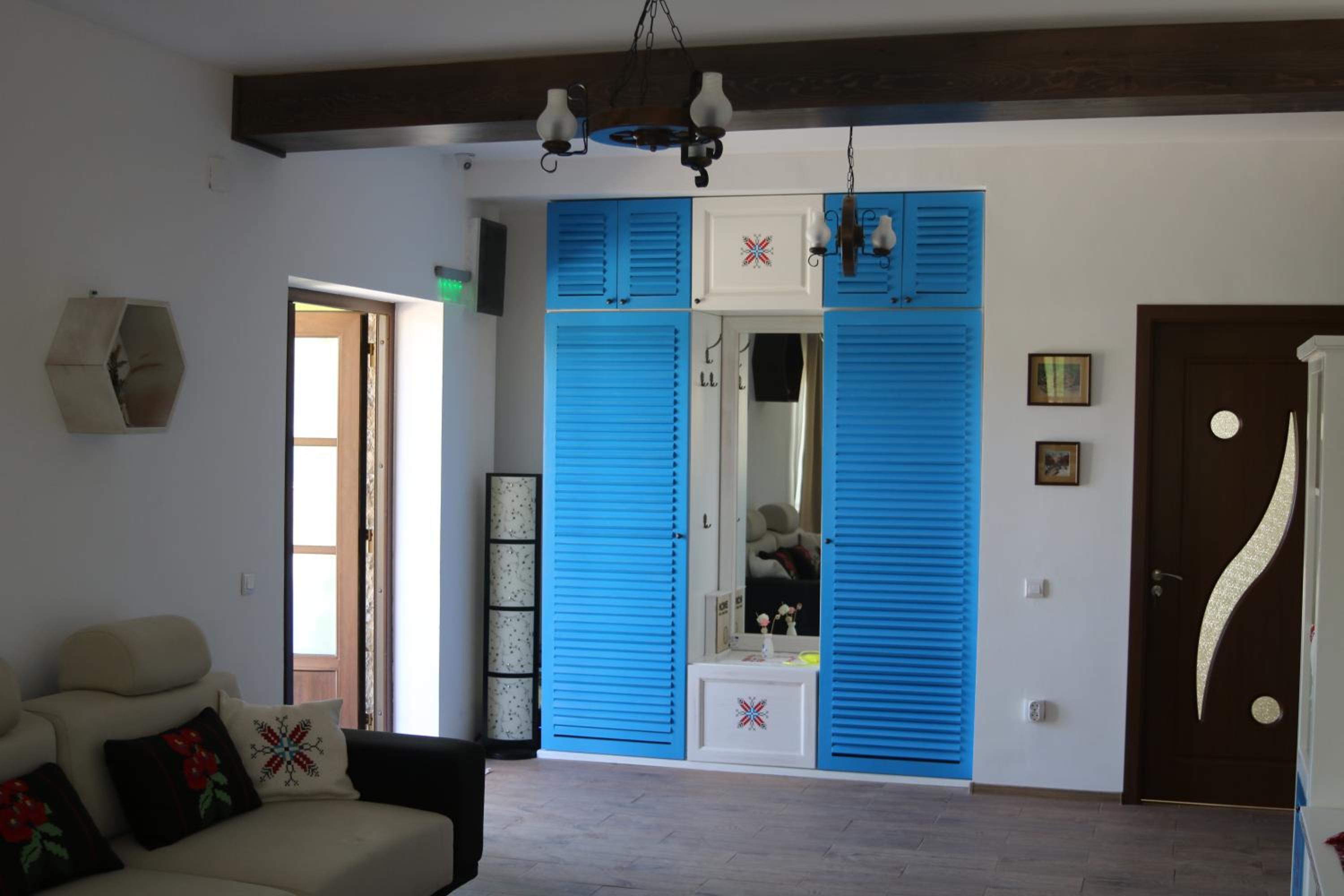 Double Room with Private Bathroom - Photo 26