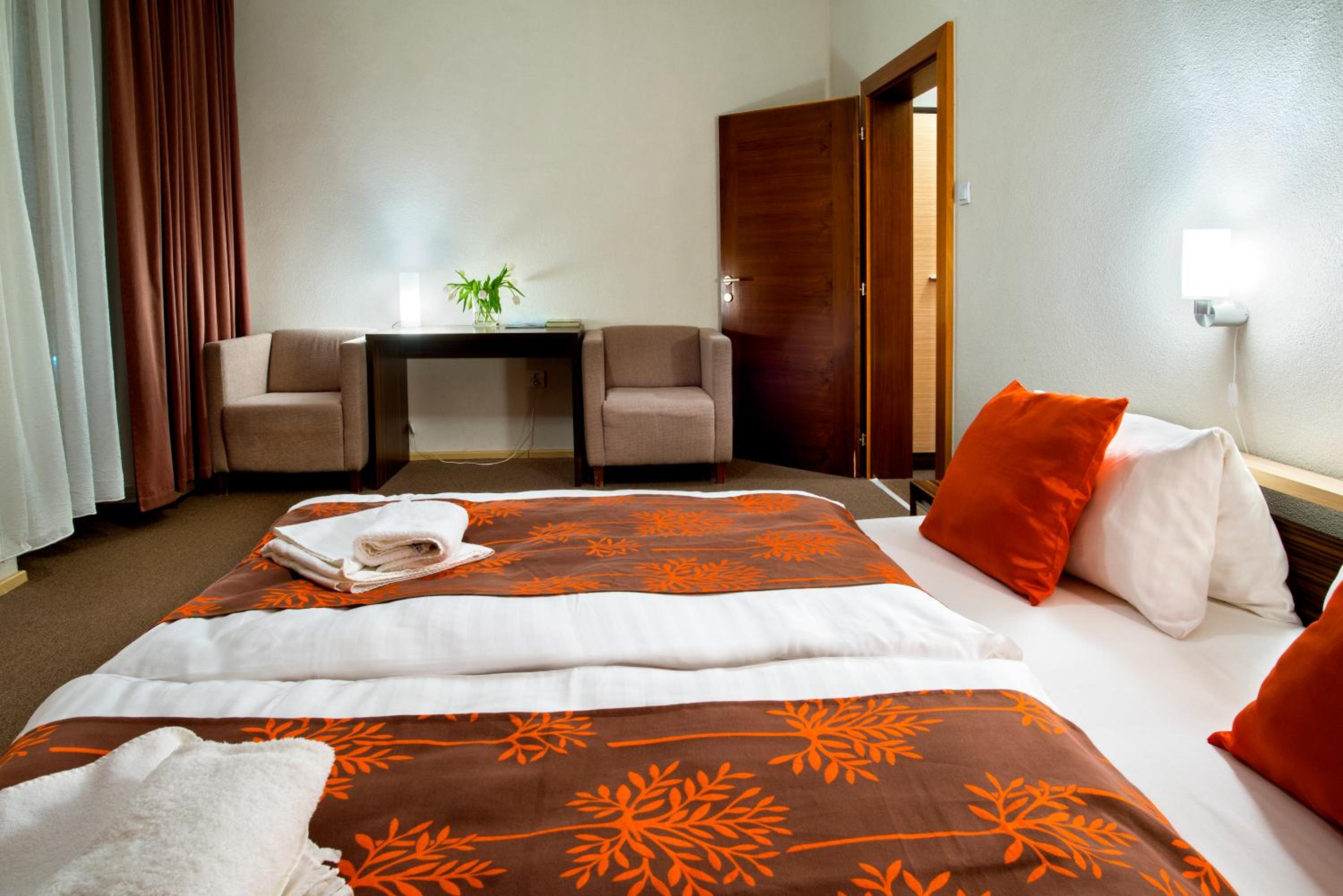 Deluxe Double Room photo 2