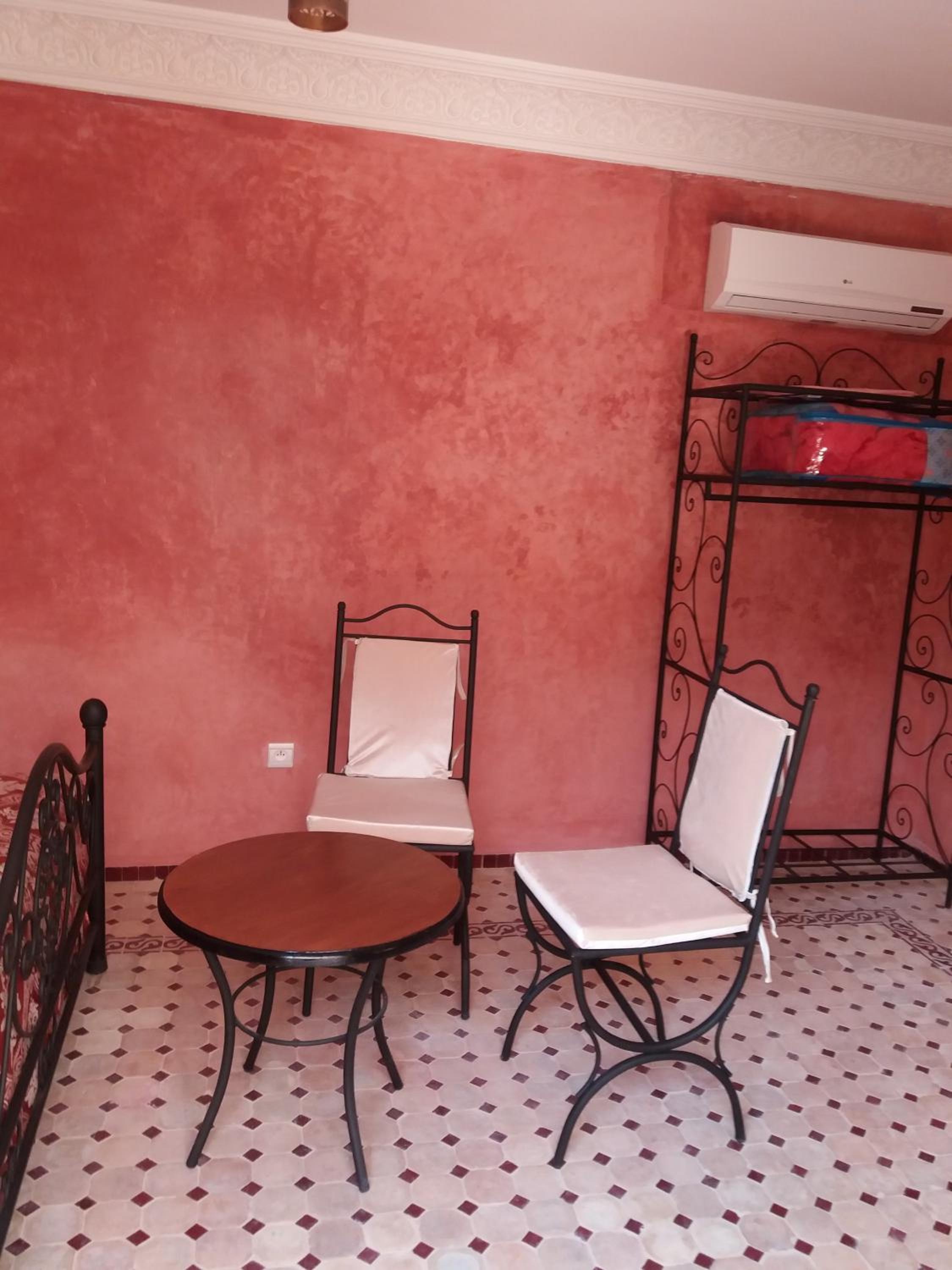 Double Room with Private Bathroom photo 1