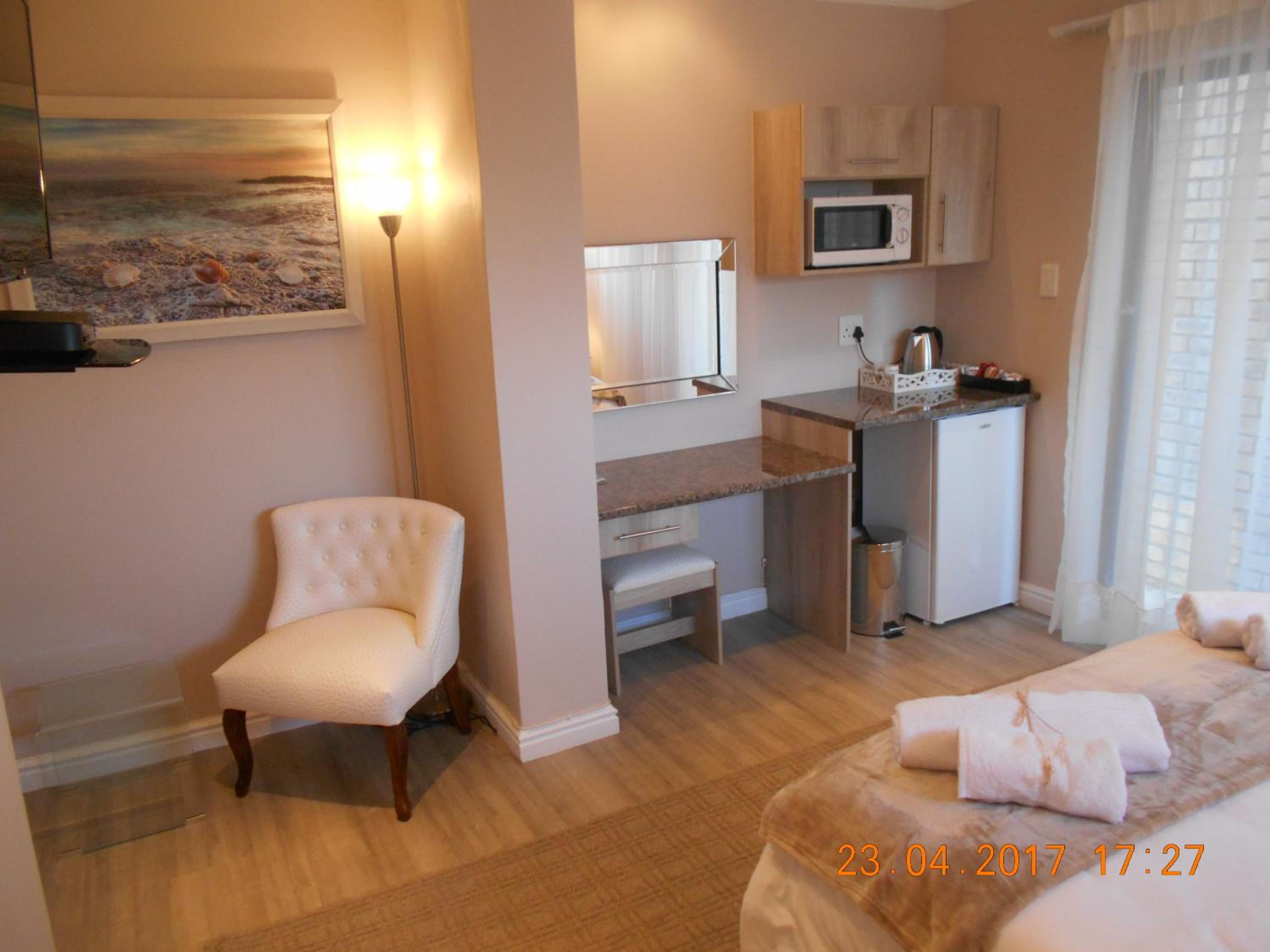 Deluxe Single Room photo 3