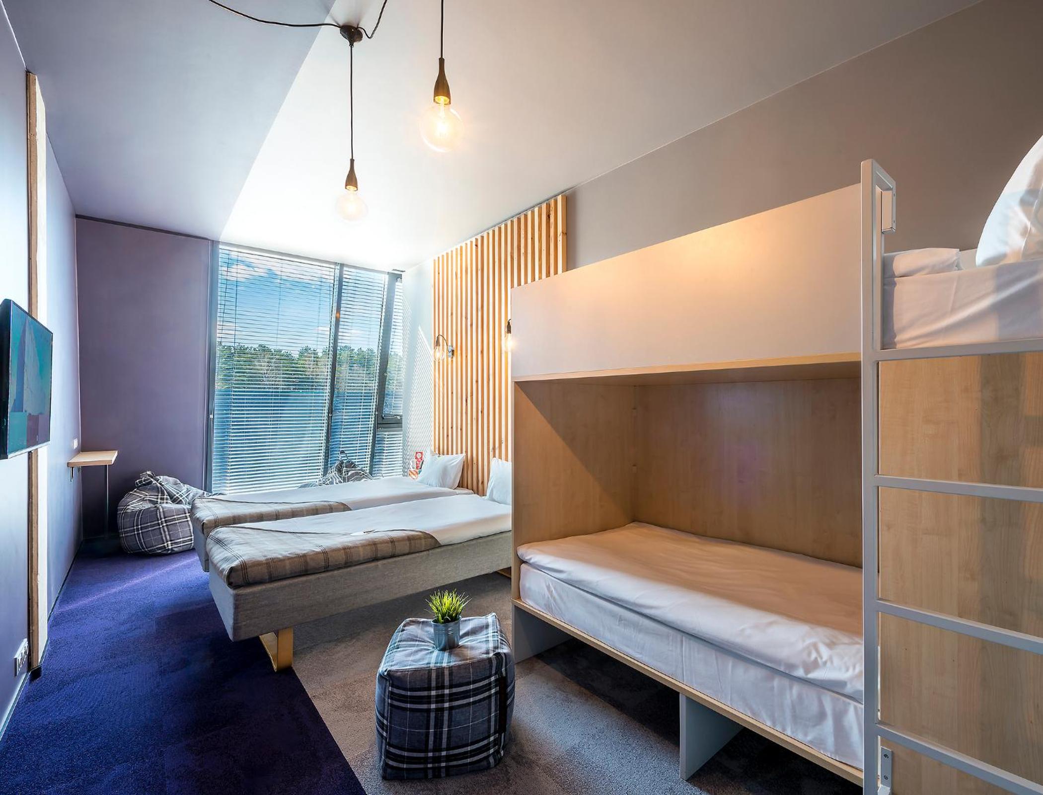 Quadruple Room - Photo 1