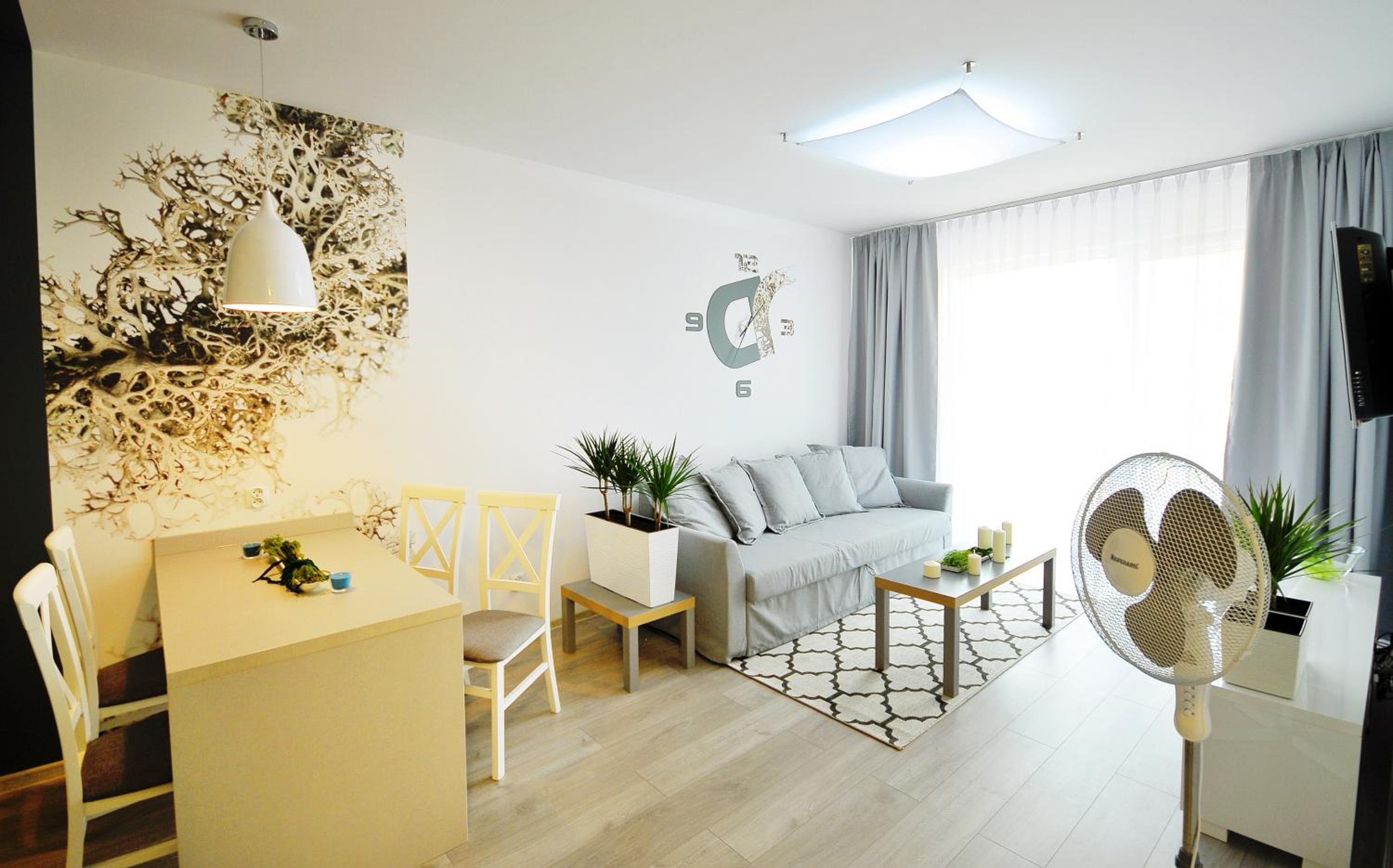 Apartment with Balcony - Photo 1