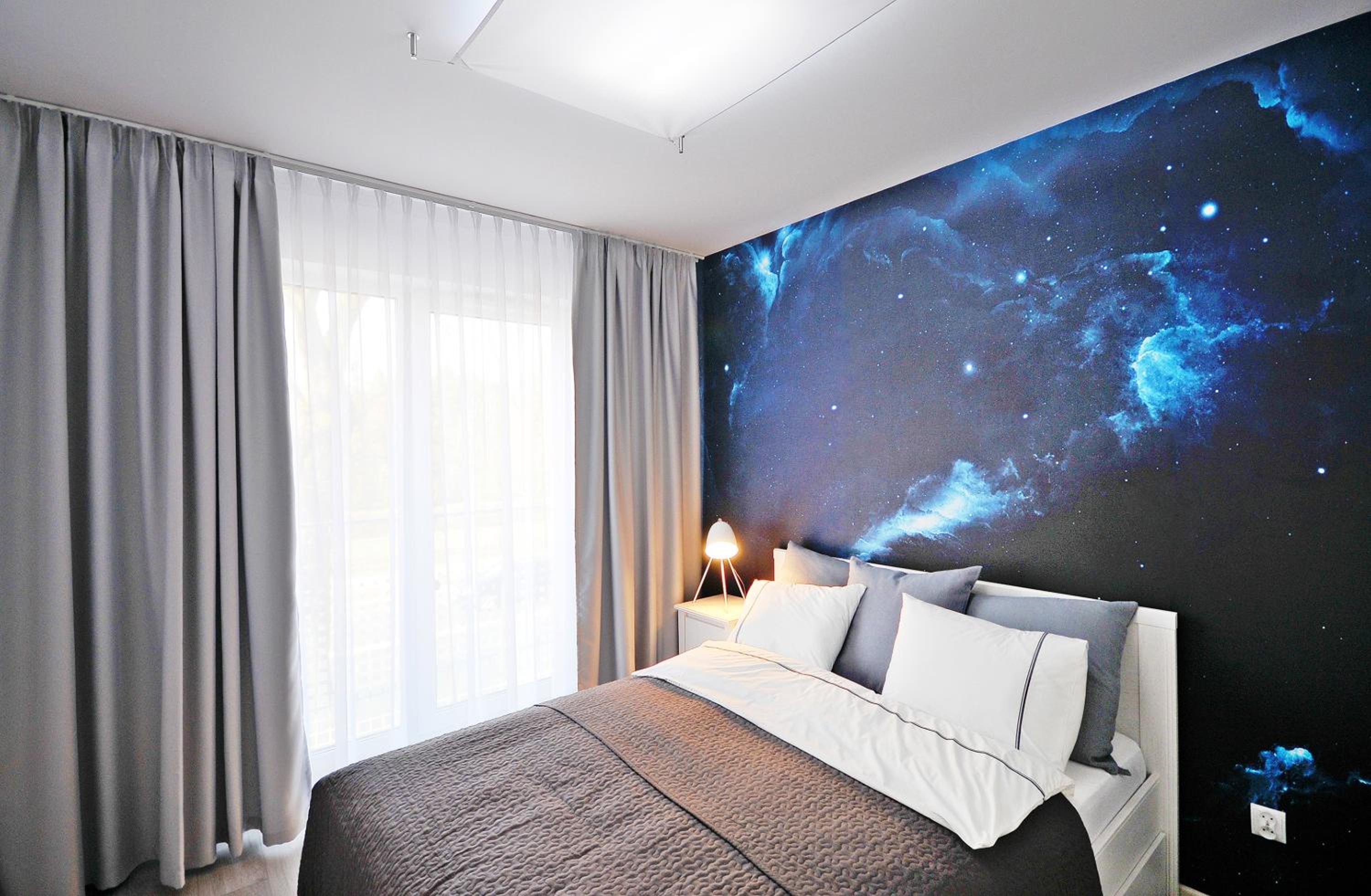 Apartment with Balcony - Photo 6
