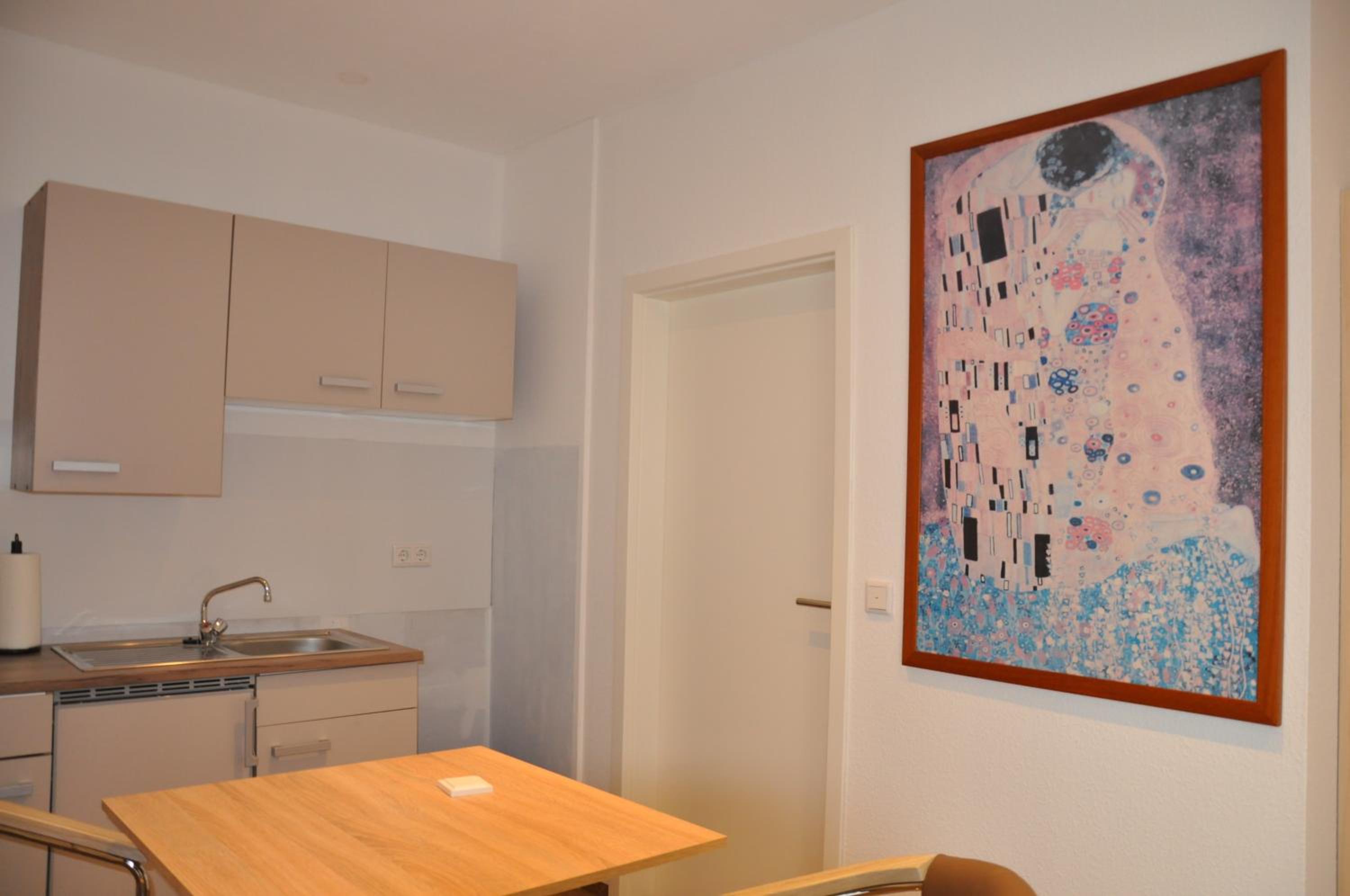 Apartment - Ground Floor - Photo 3