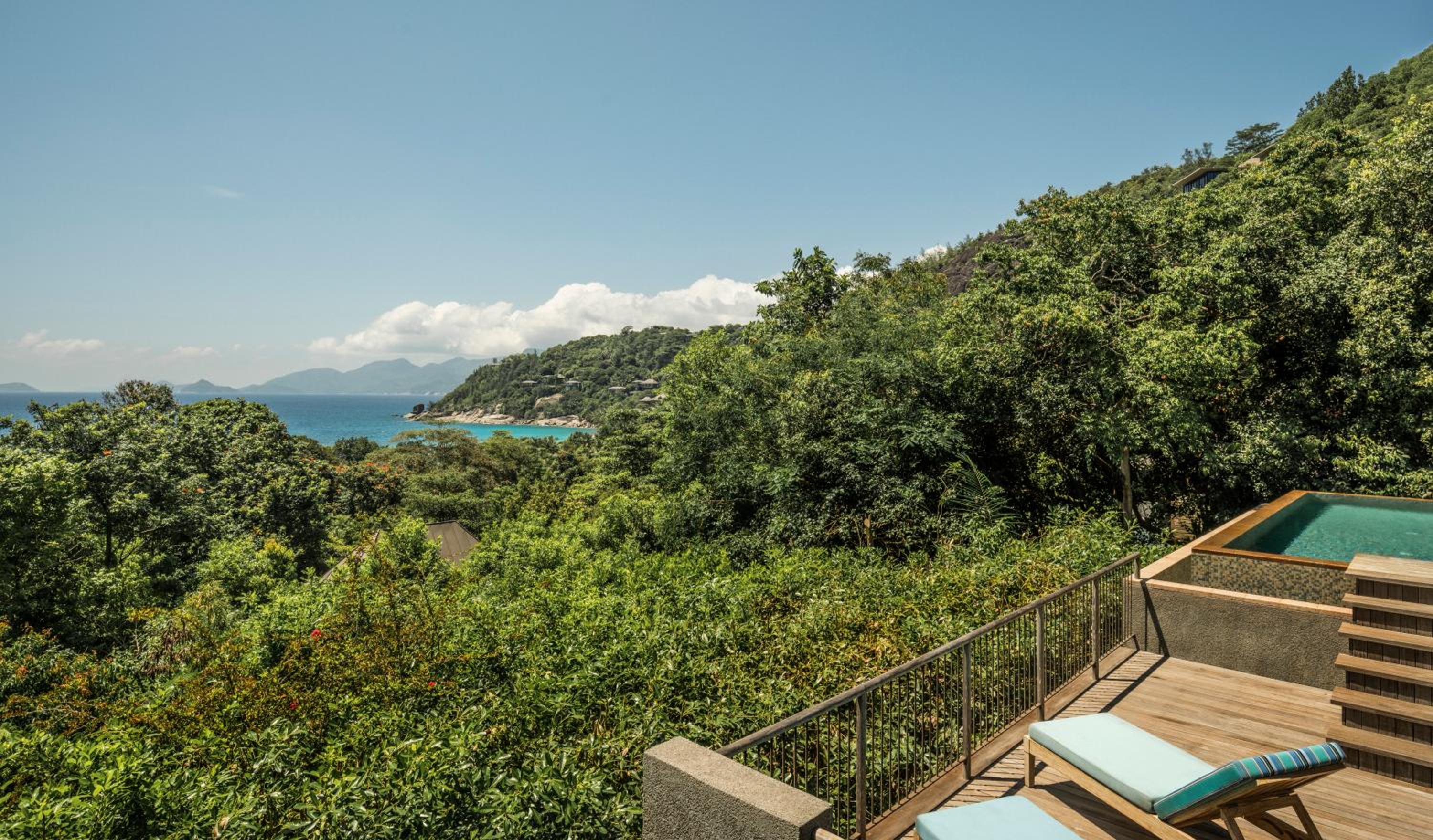 Villa mit teilweisem Meerblick
