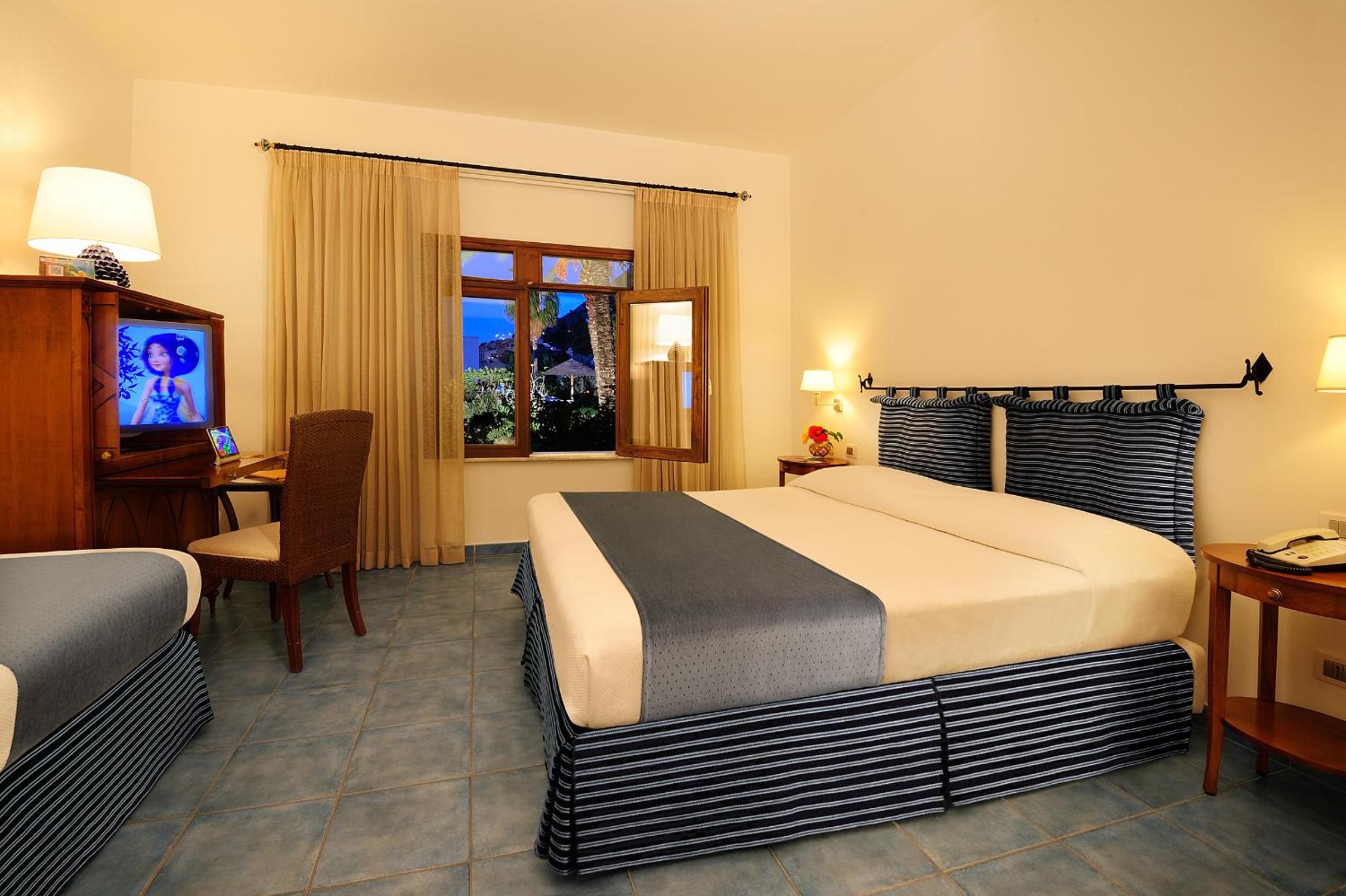 Classic Triple Room - Photo 5