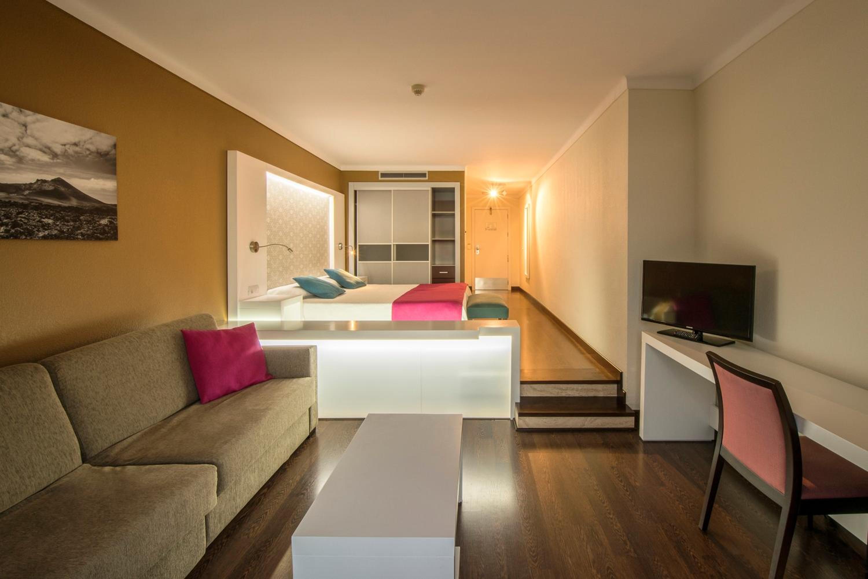 Habitación Doble Superior (2 adultos)