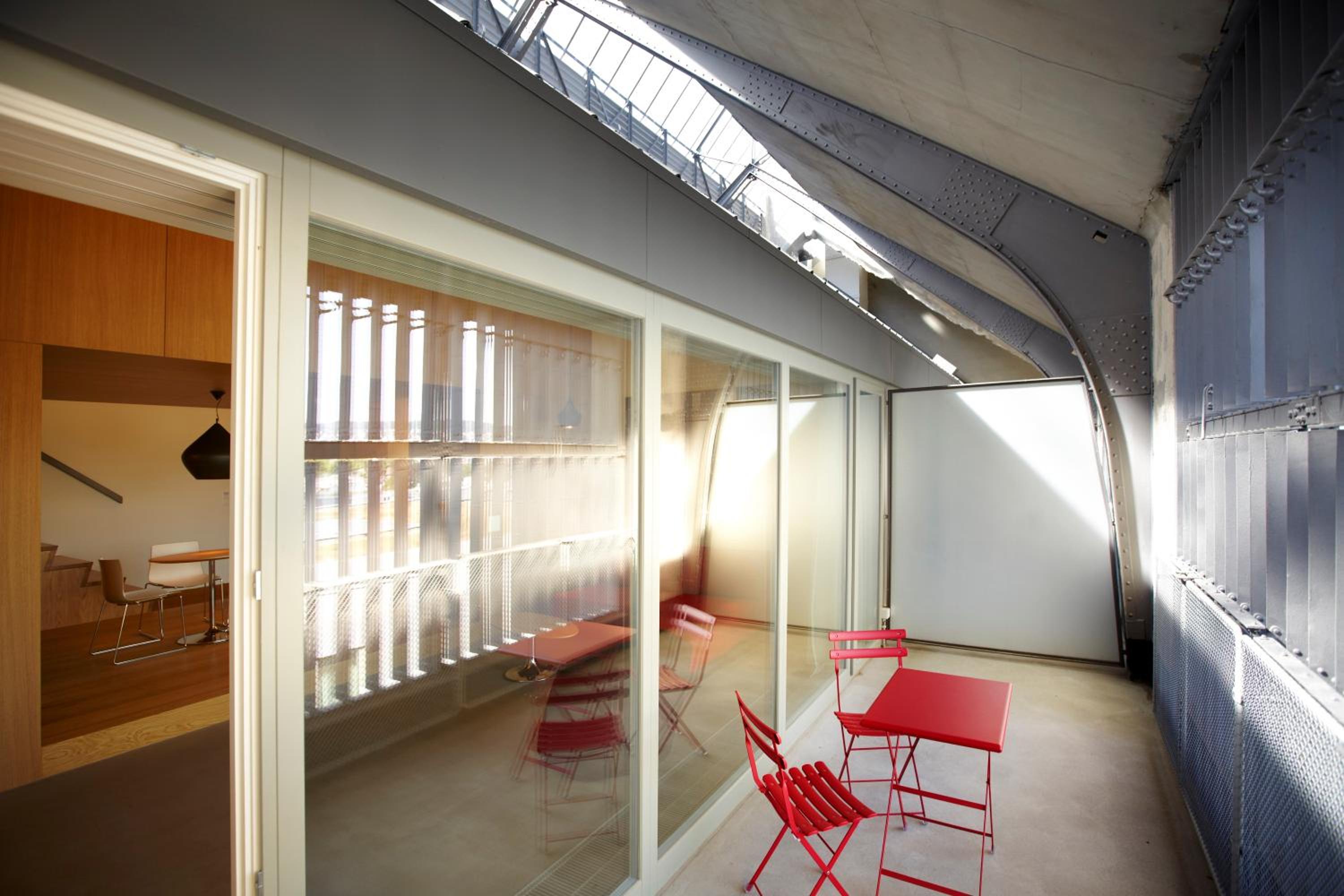 Duplex Suite - Photo 5