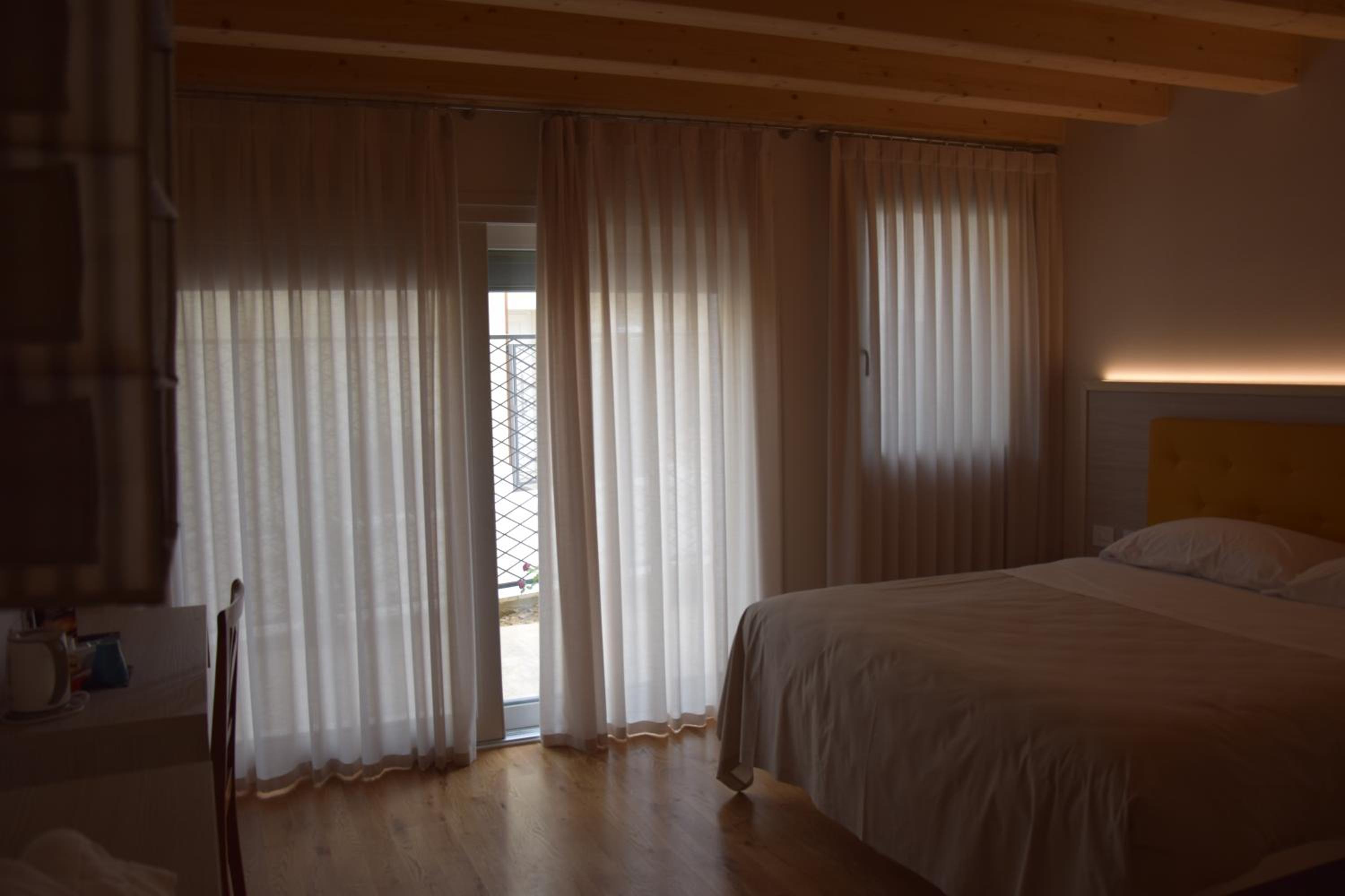 Classic Quadruple Room photo 3