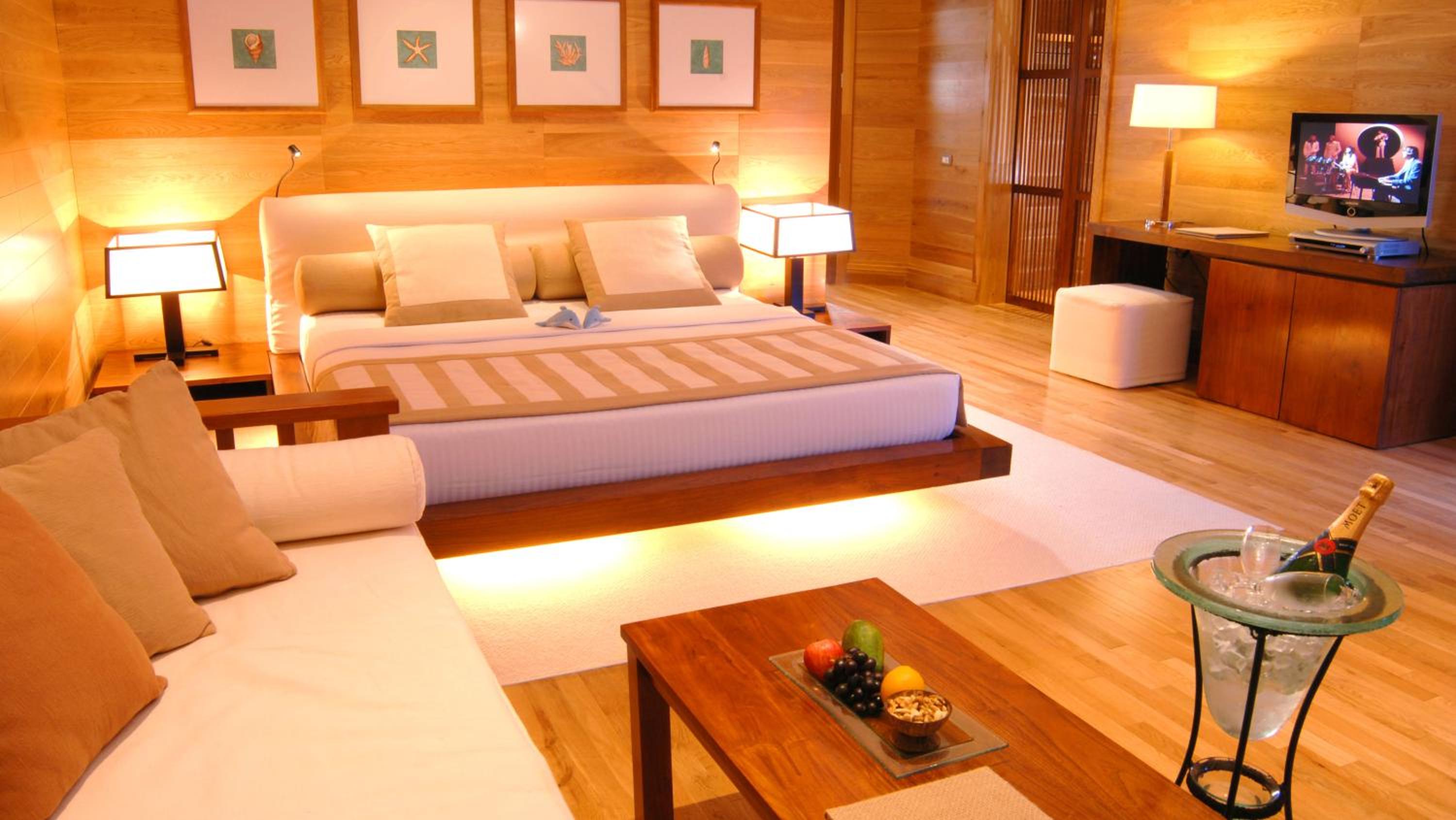 Water Villa with Jacuzzi – Personal Butler Service | Exclusive Sea Plane Lounge Access | Complimentary Candle Lit Dinner per Stay | Premium Beverages photo 3