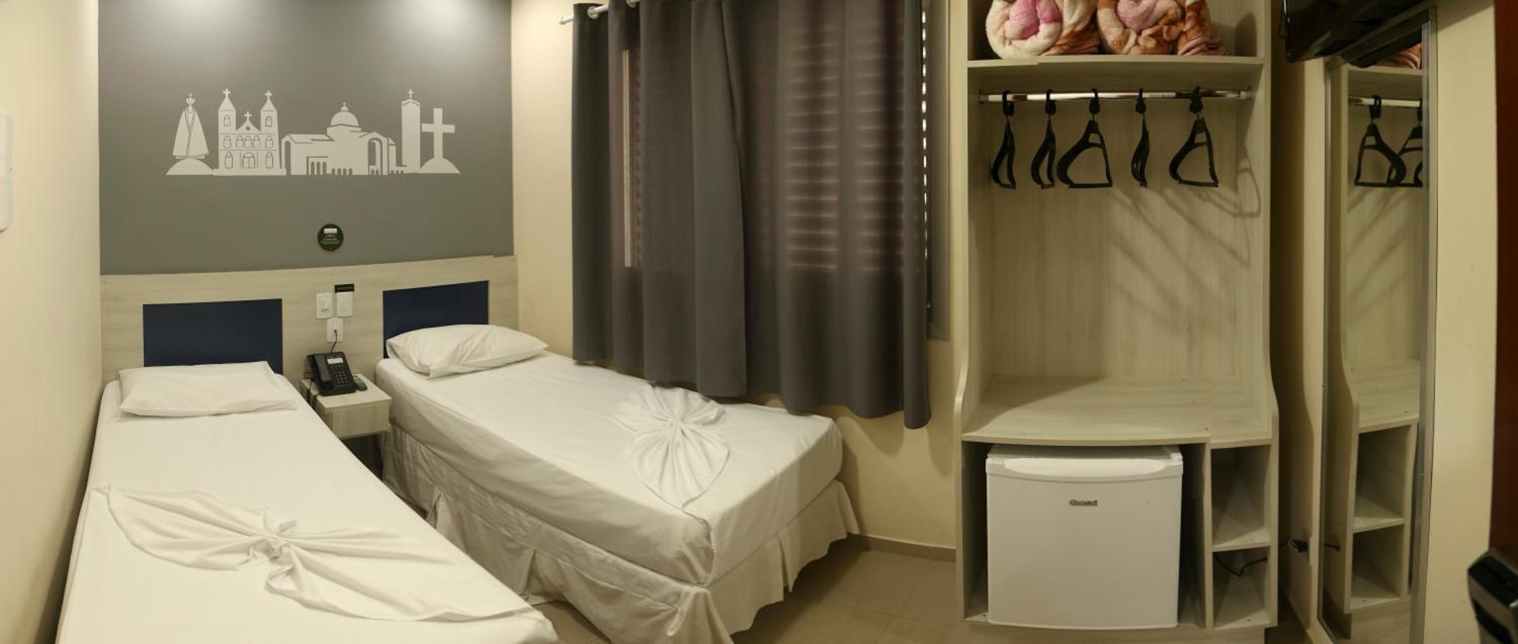 Executive Twin Room - Photo 1