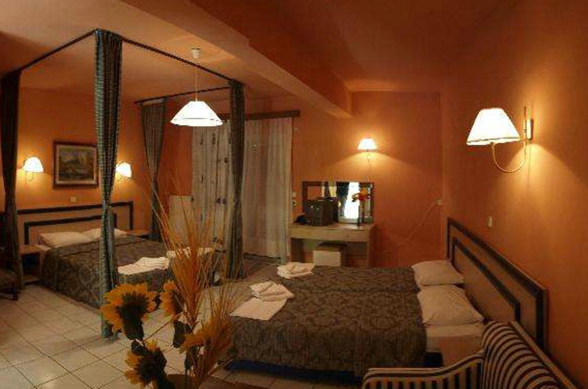 Quadruple Room photo 2