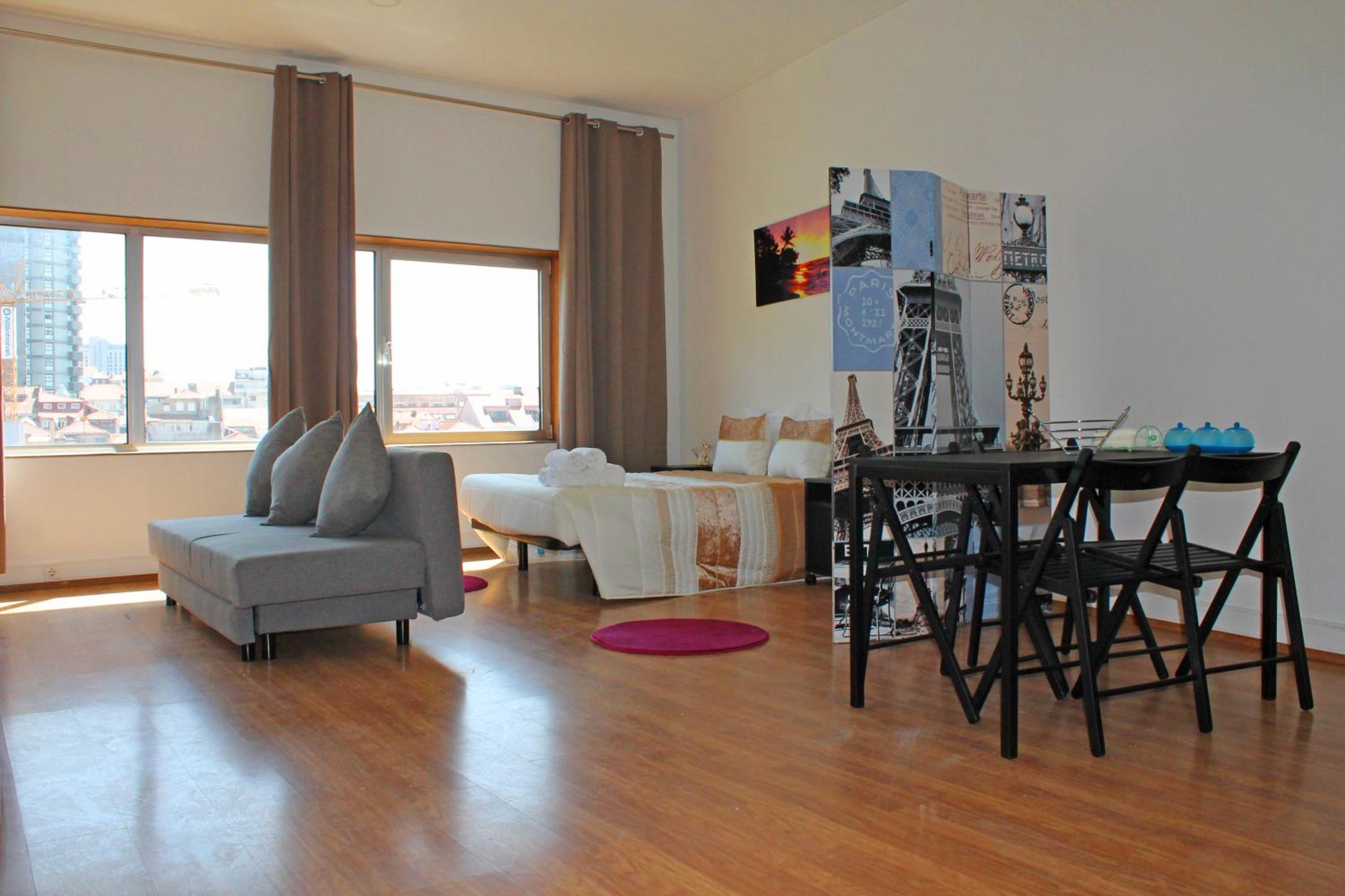 Standard Studio - Photo 13