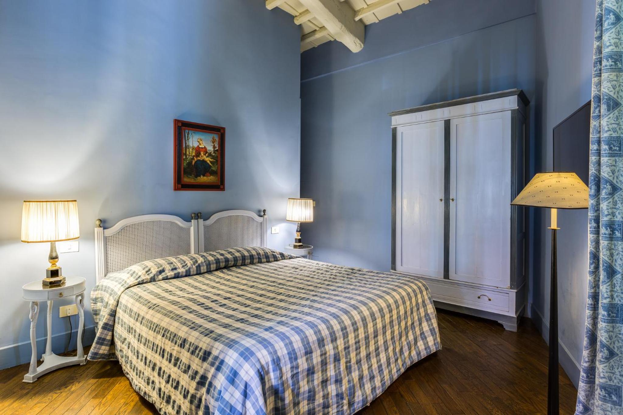 Comfort Double Room with External Private Bathroom
