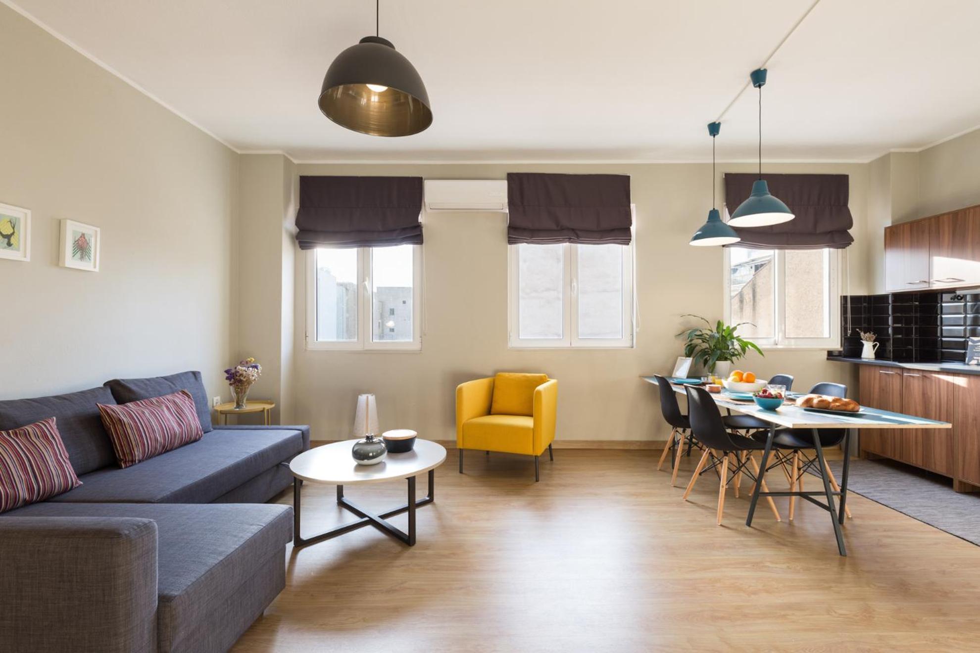 One-Bedroom Apartment