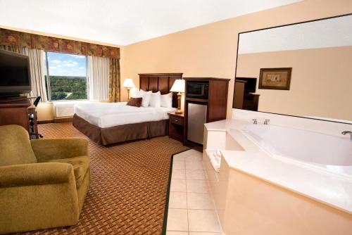 King Room with Spa Bath photo 1