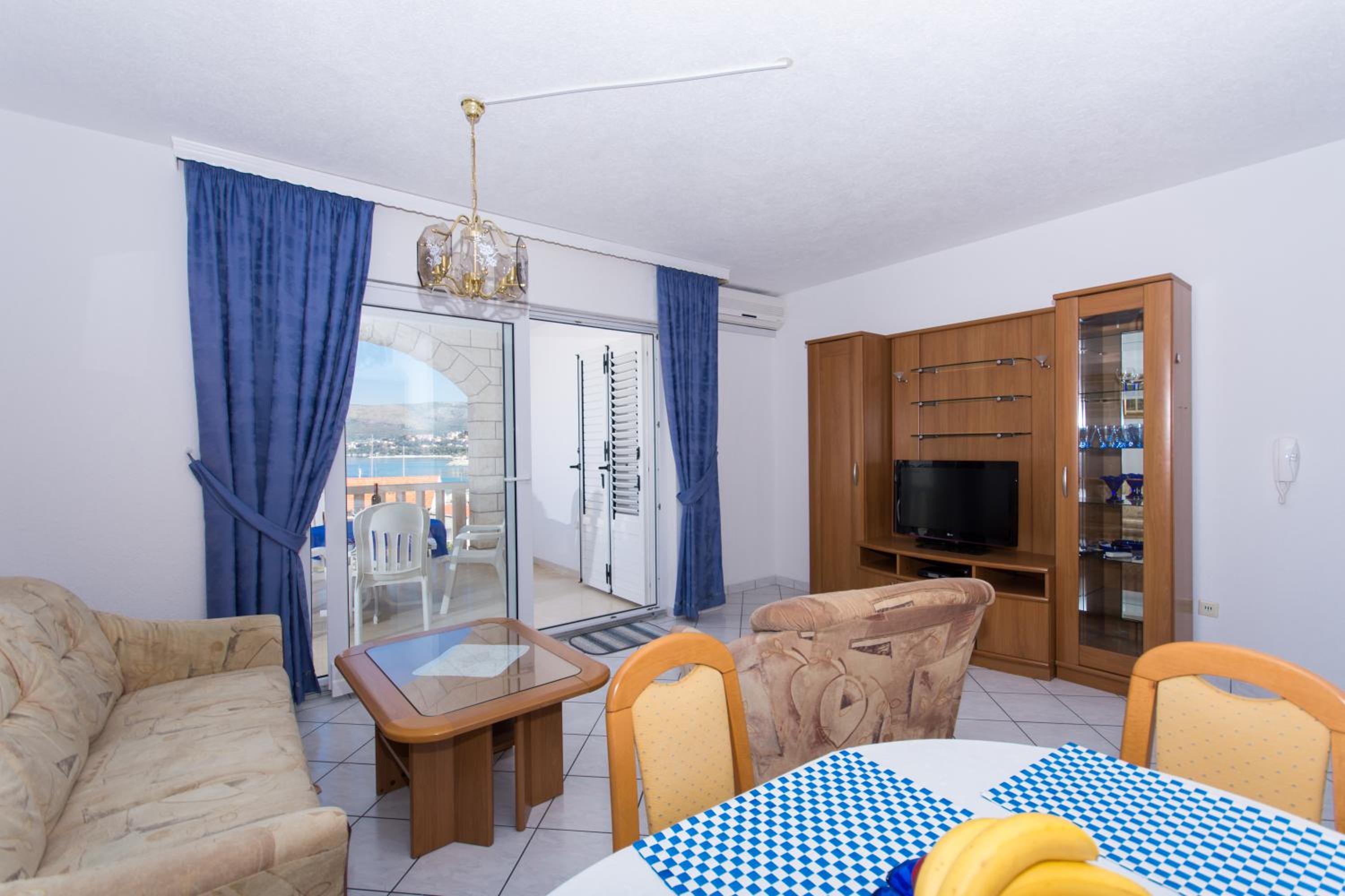 Apartment with Sea View
