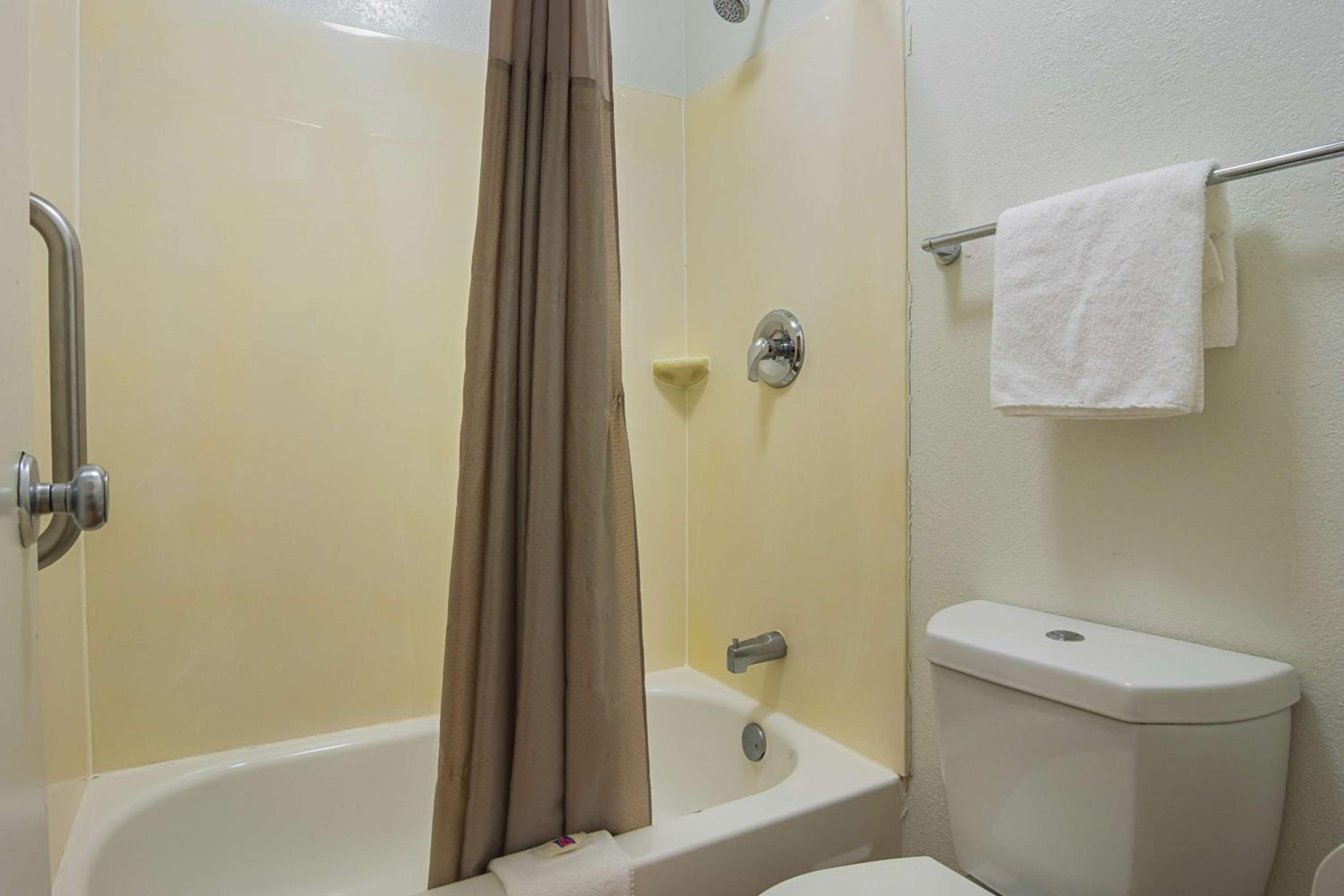 King Room - Photo 10