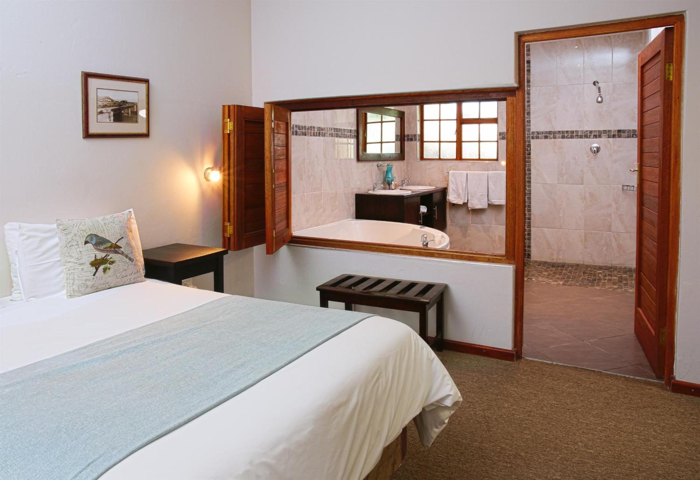 Deluxe Double Room with Bath photo 2