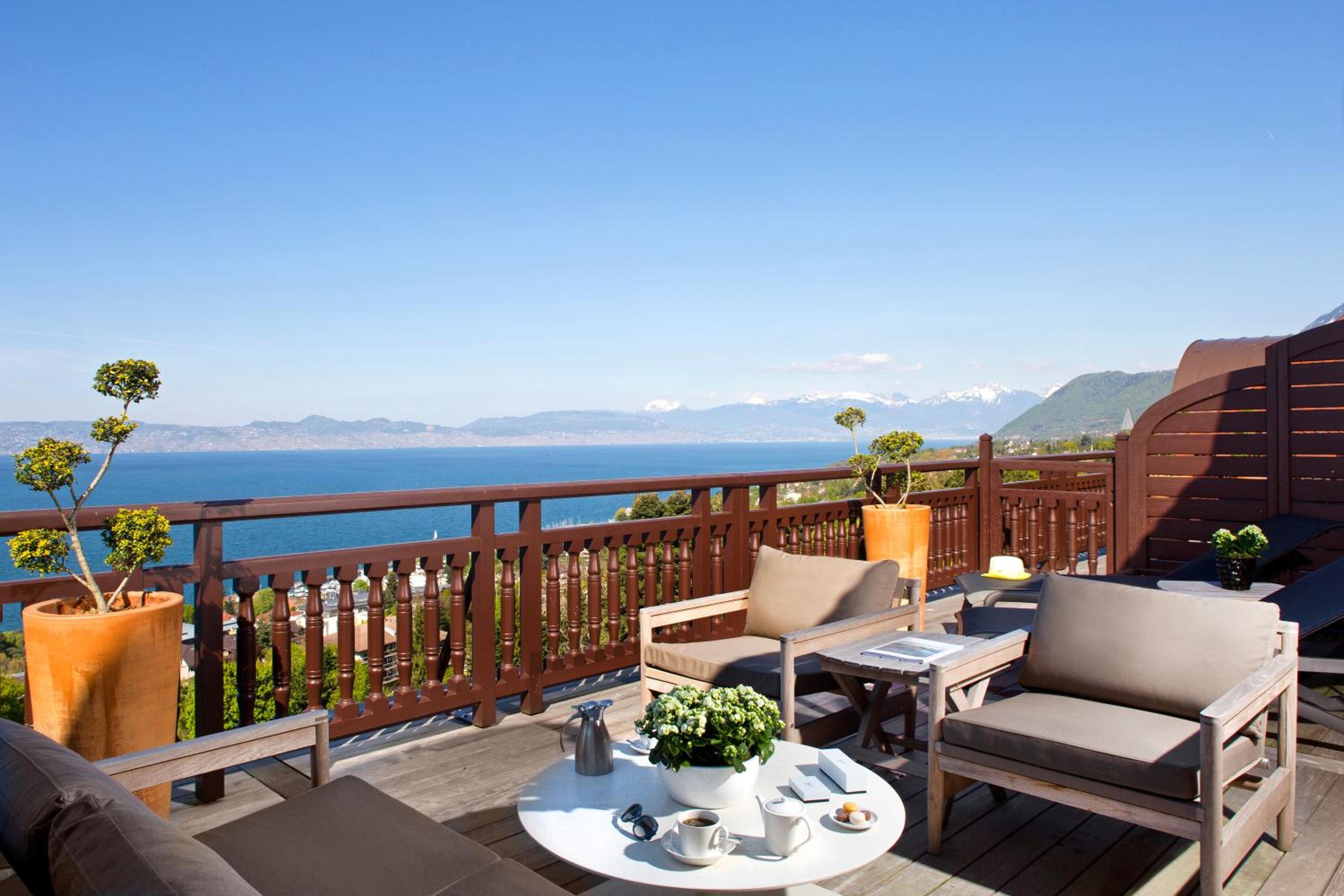 Suite Junior avec Terrasse Suite Junior avec Terrasse