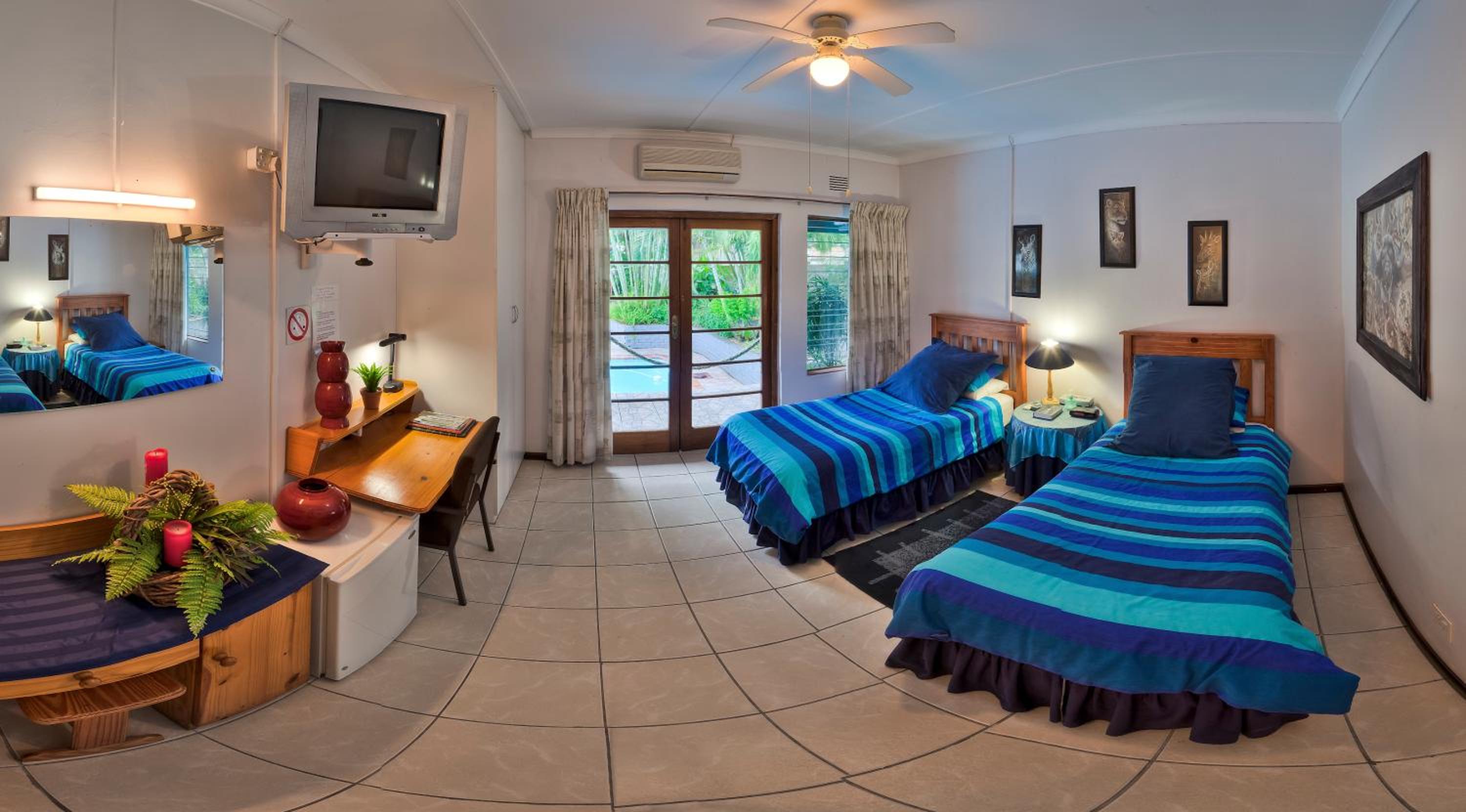 Standard Double or Twin Room photo 3