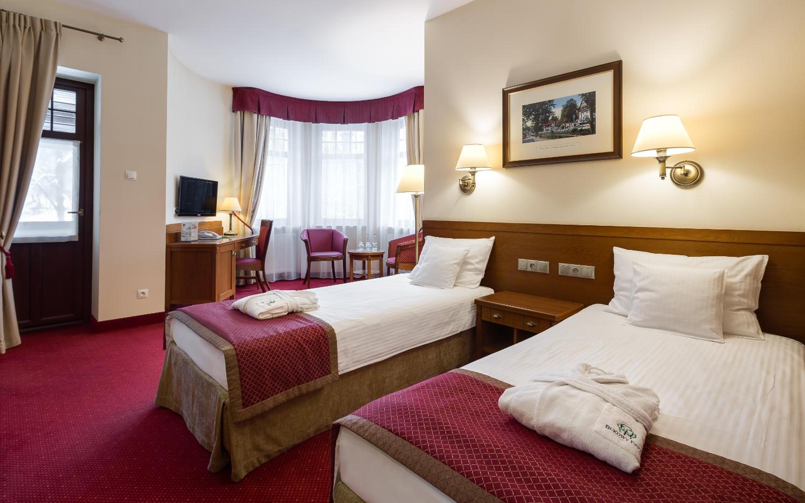 Double or Twin Room - Photo 3
