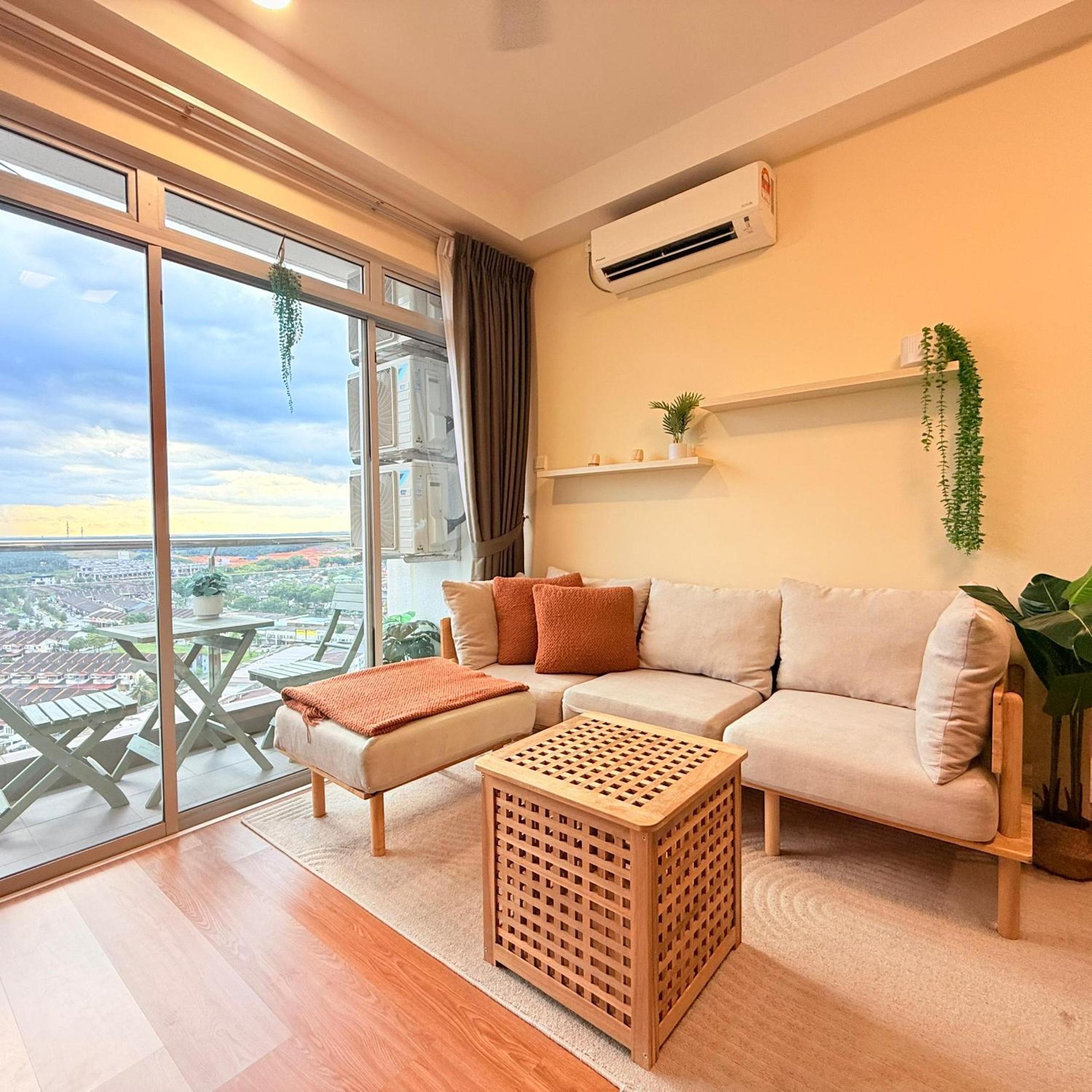 Three-Bedroom Apartment - High Floor