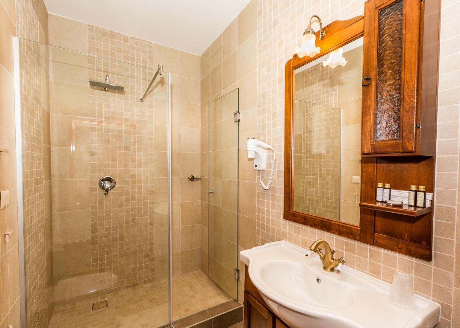 Superior Double Room photo 3