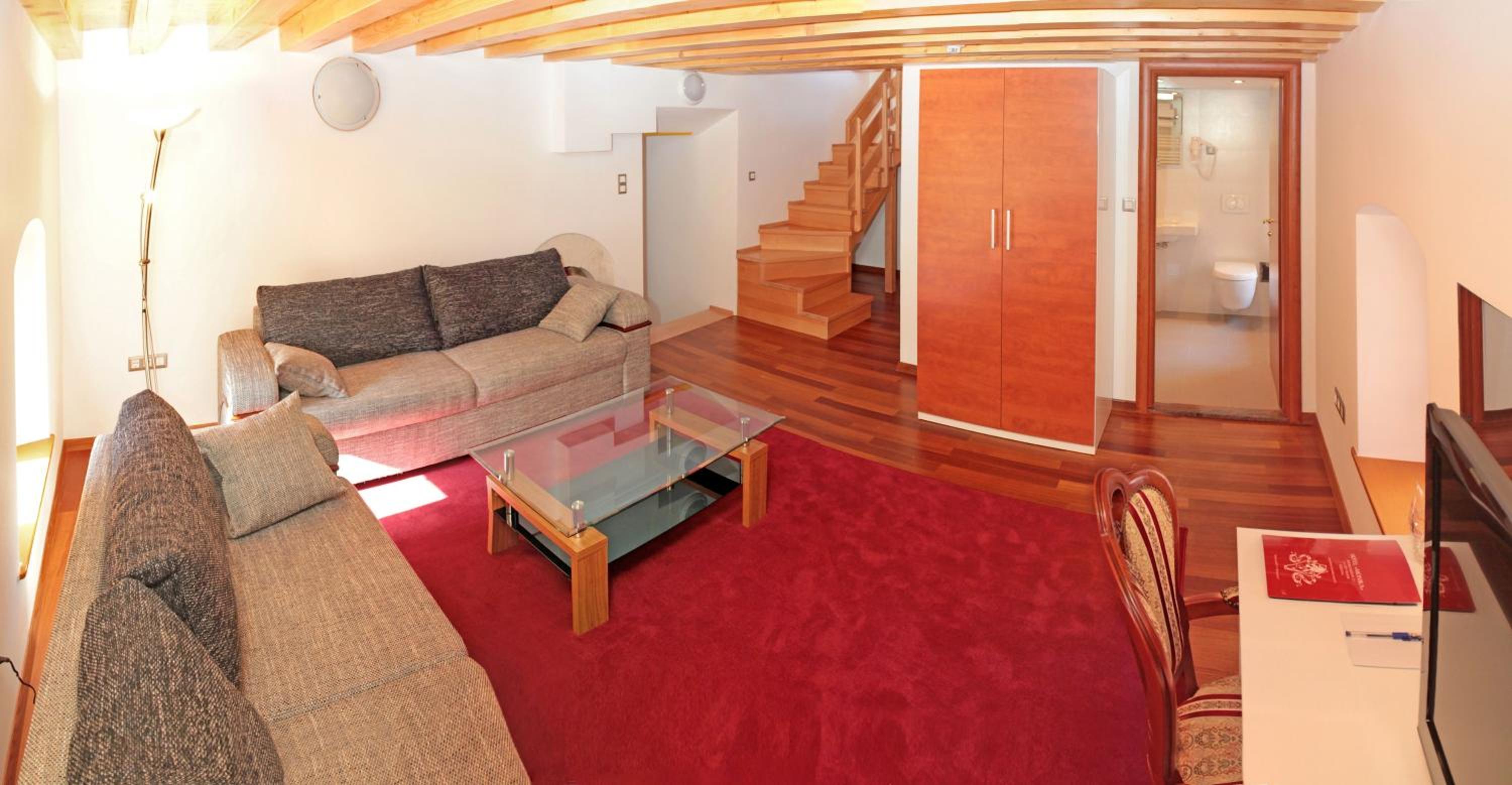 Family Luxury Suite