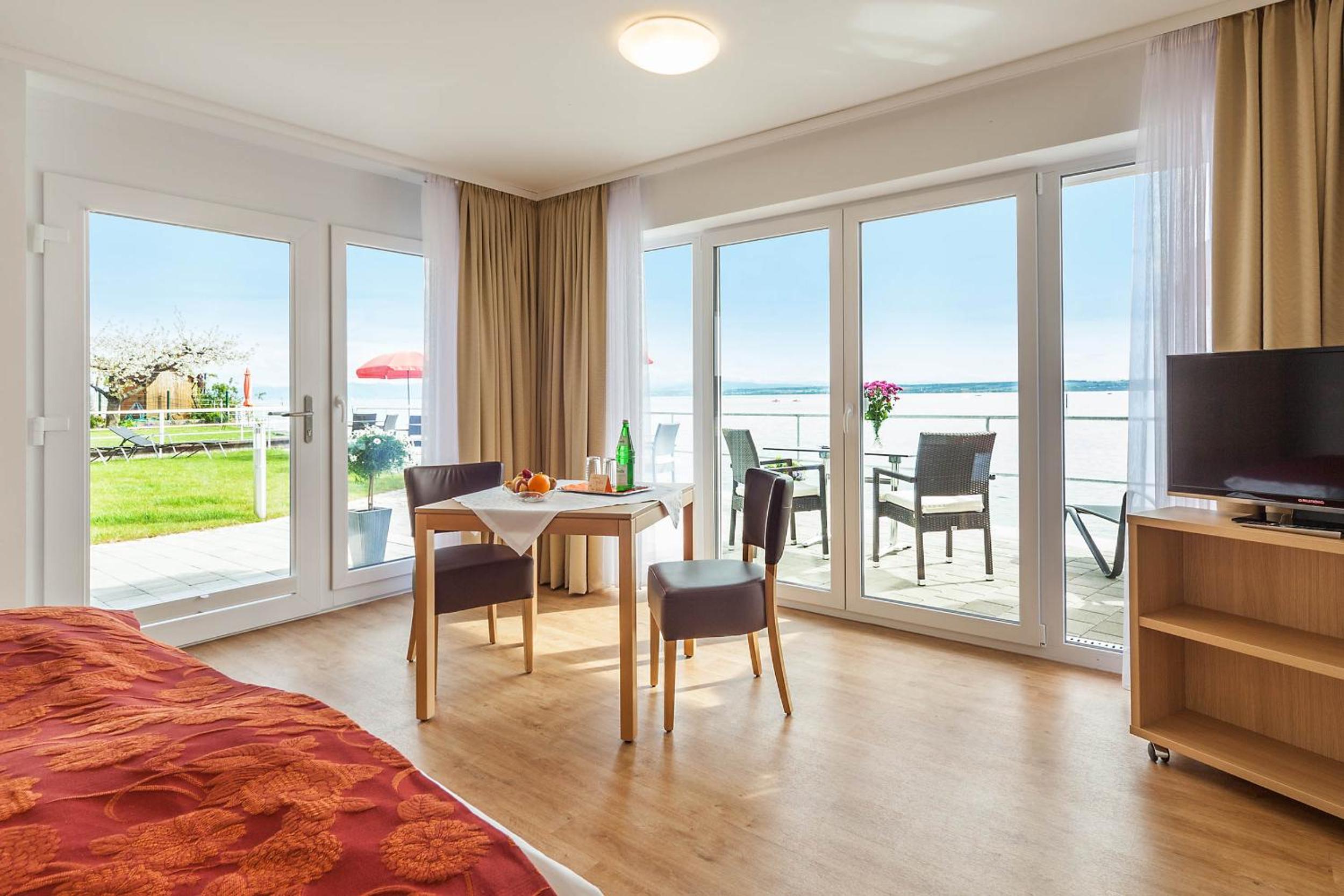 Superior Double Room with Terrace and Panoramic View photo 2