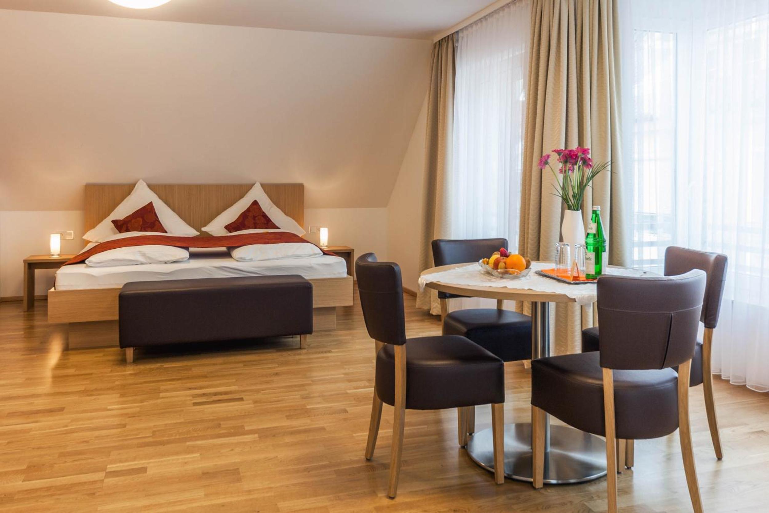 Large Comfort Double Room photo 2