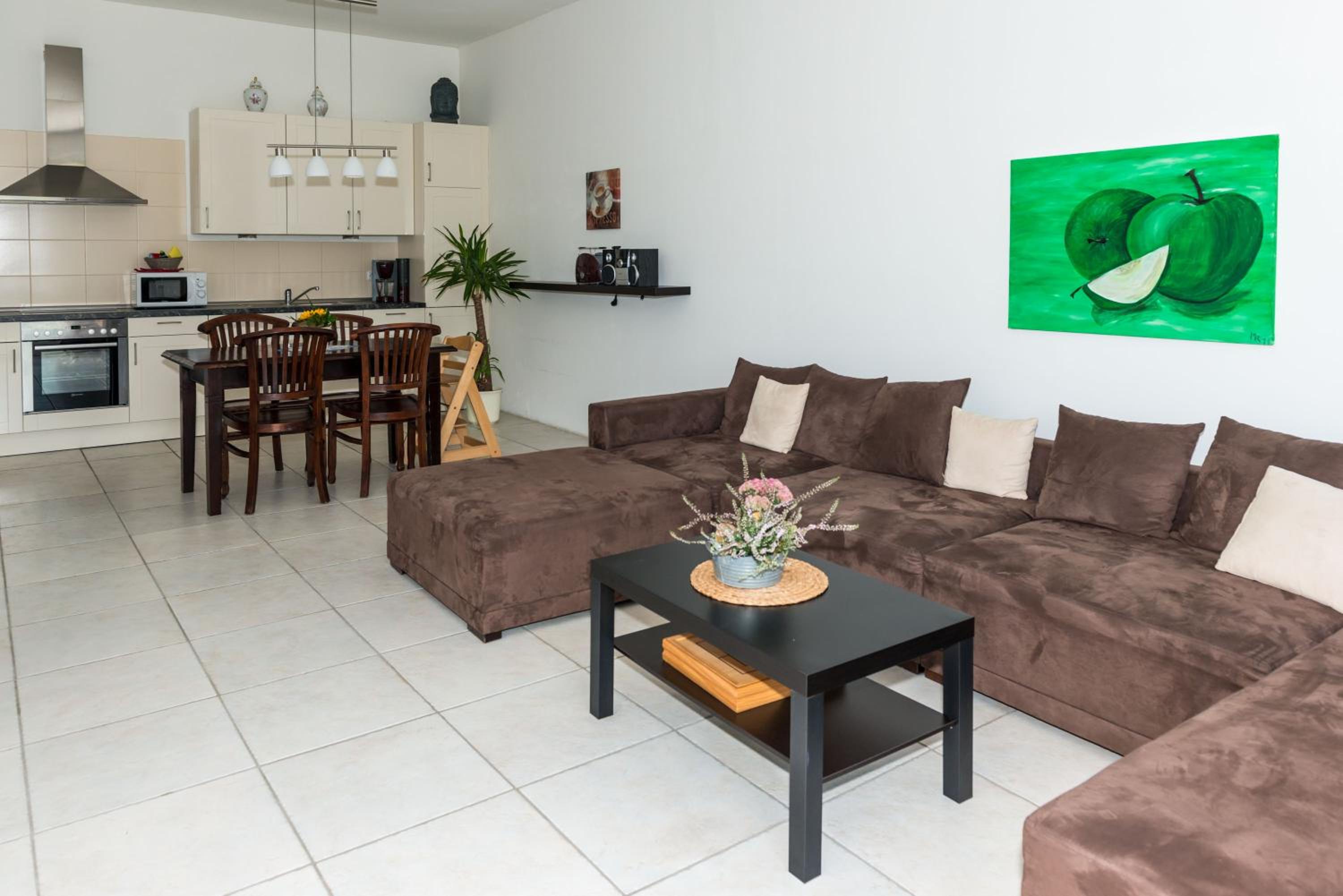 Apartment "West" photo 3