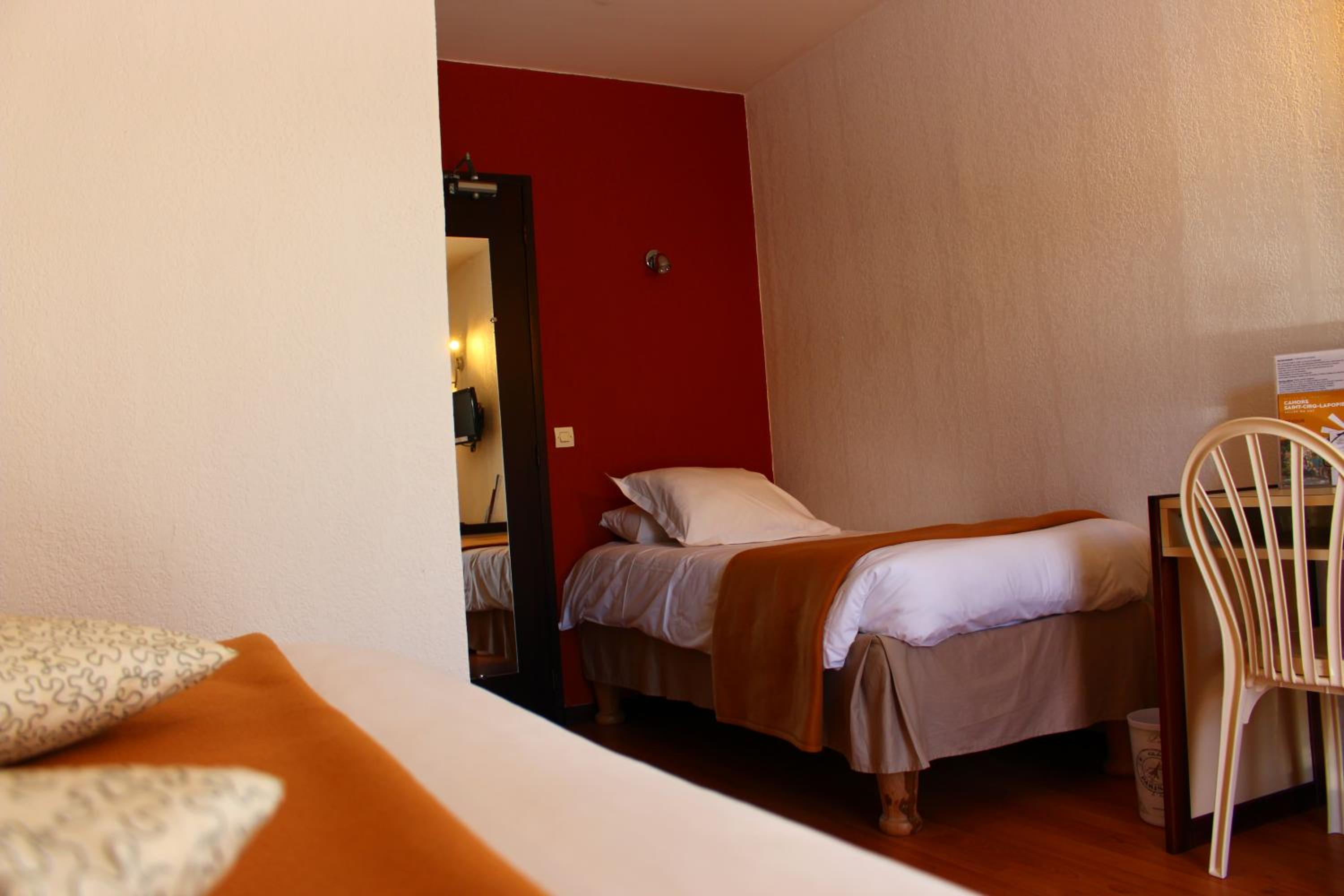 Triple Room- Ground Floor - Photo 5