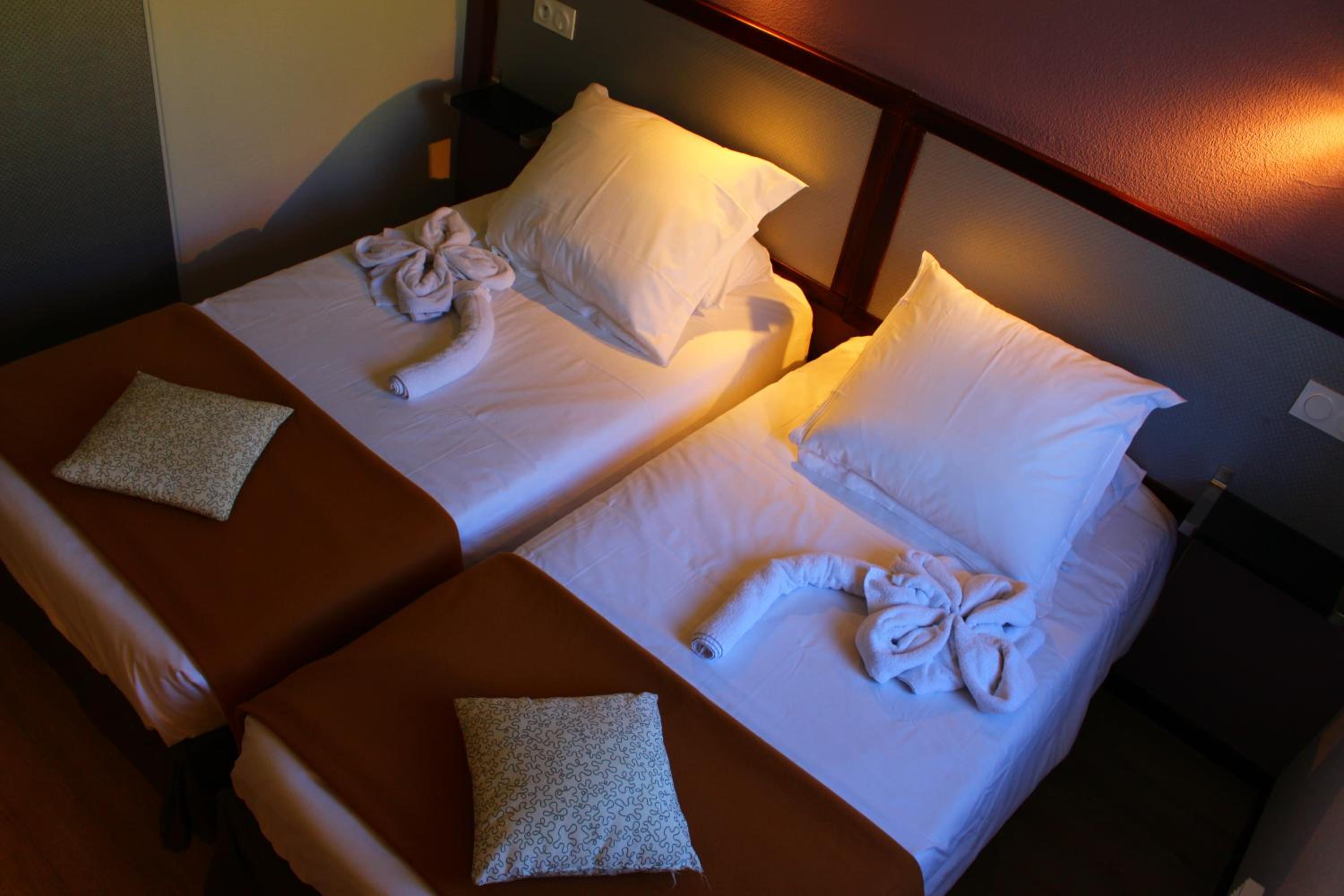 Twin Room - 1st Floor - Photo 1
