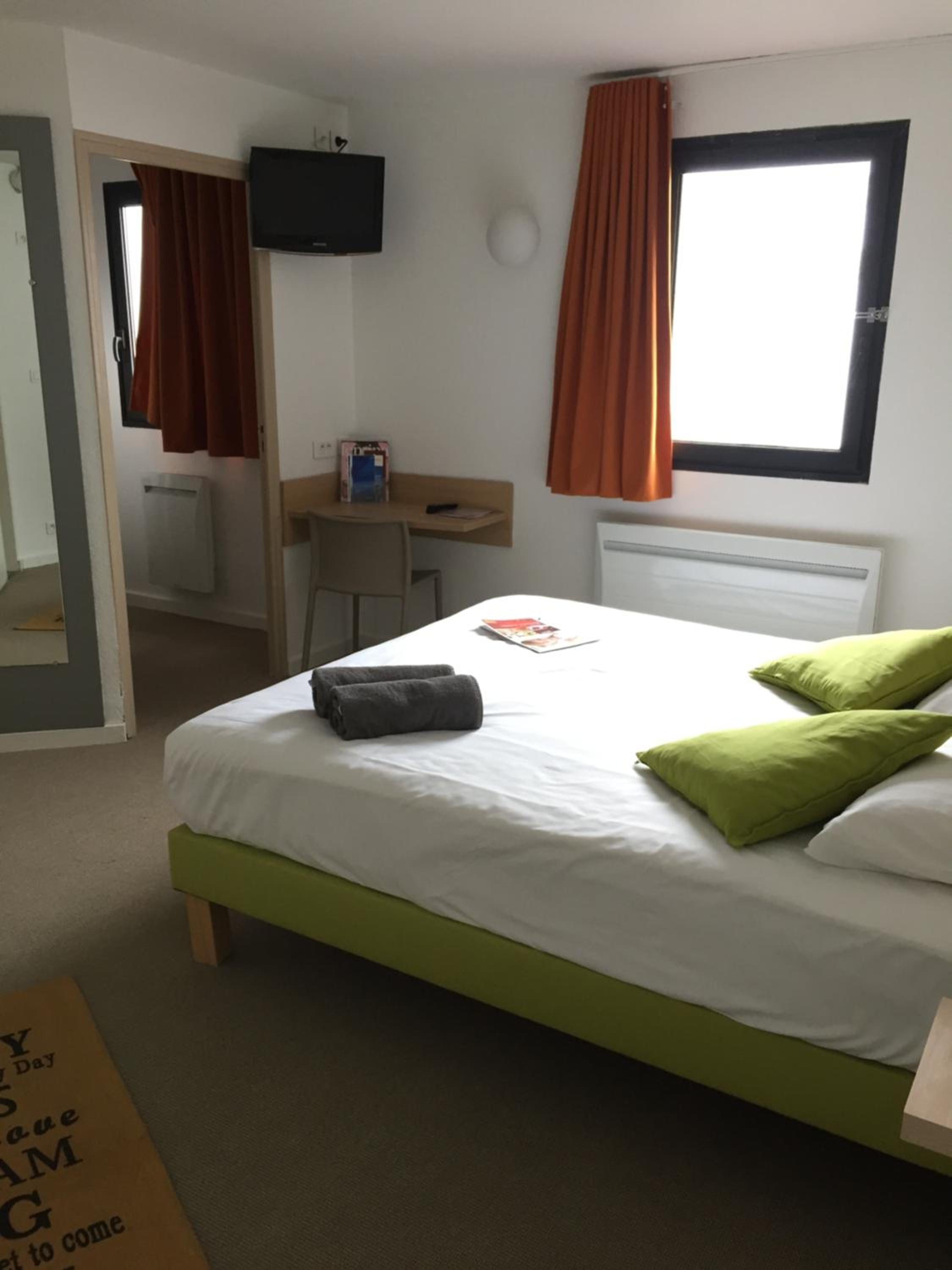 Standard Quadruple Room photo 2