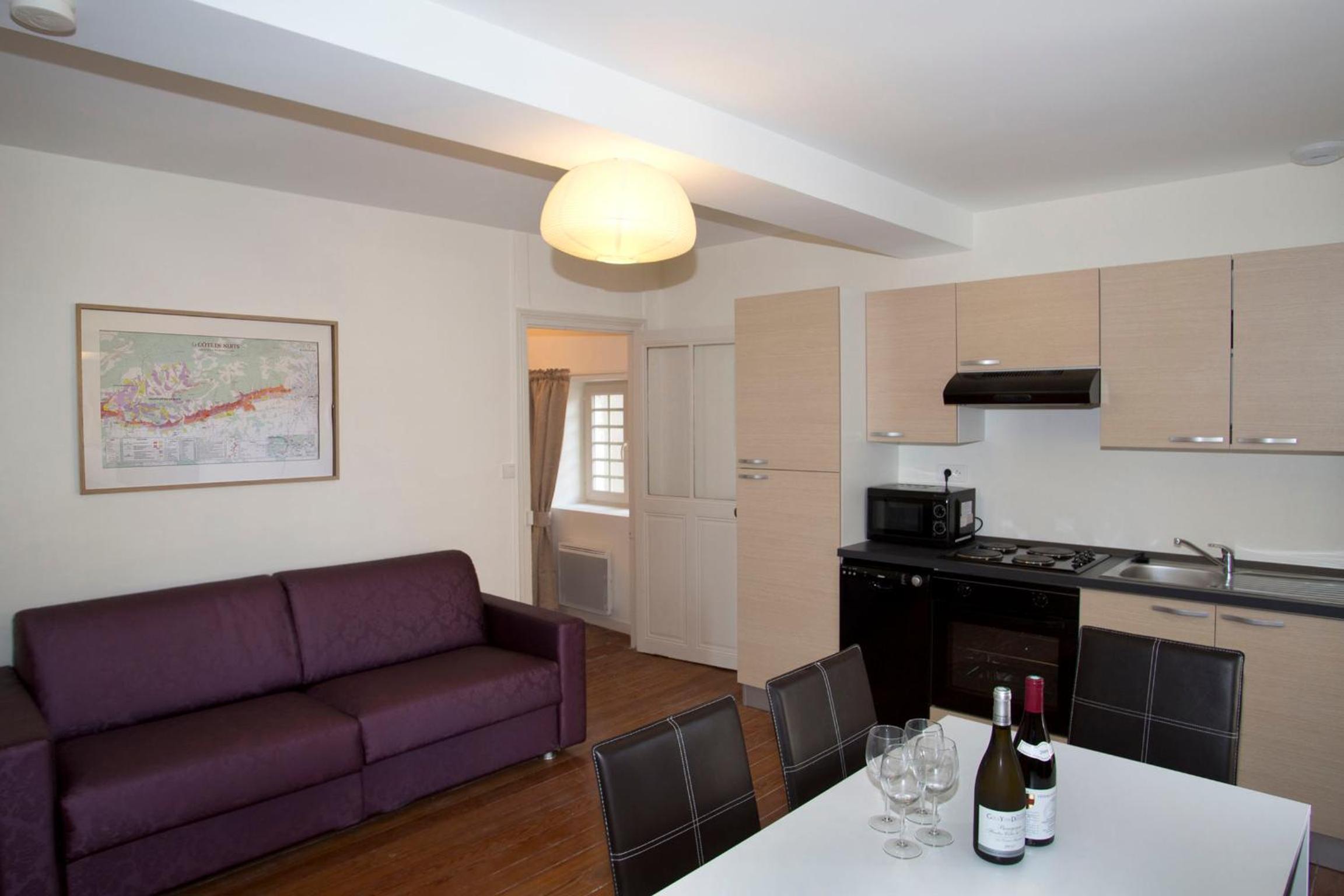 Apartment photo 1