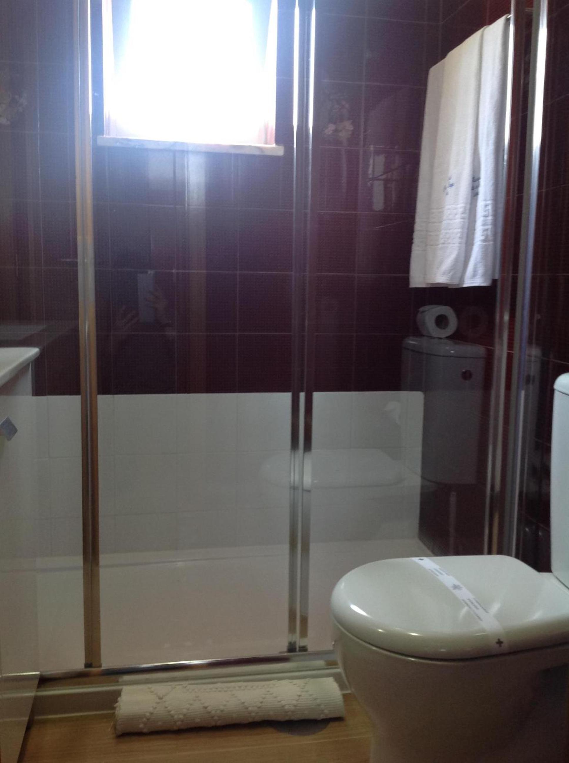 Double Room - Photo 3