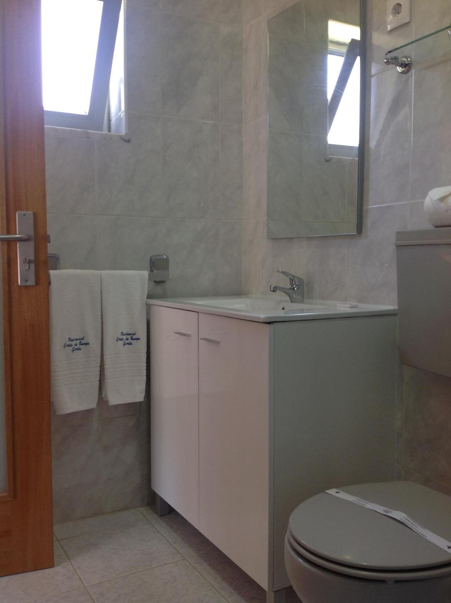 Double Room - Photo 6