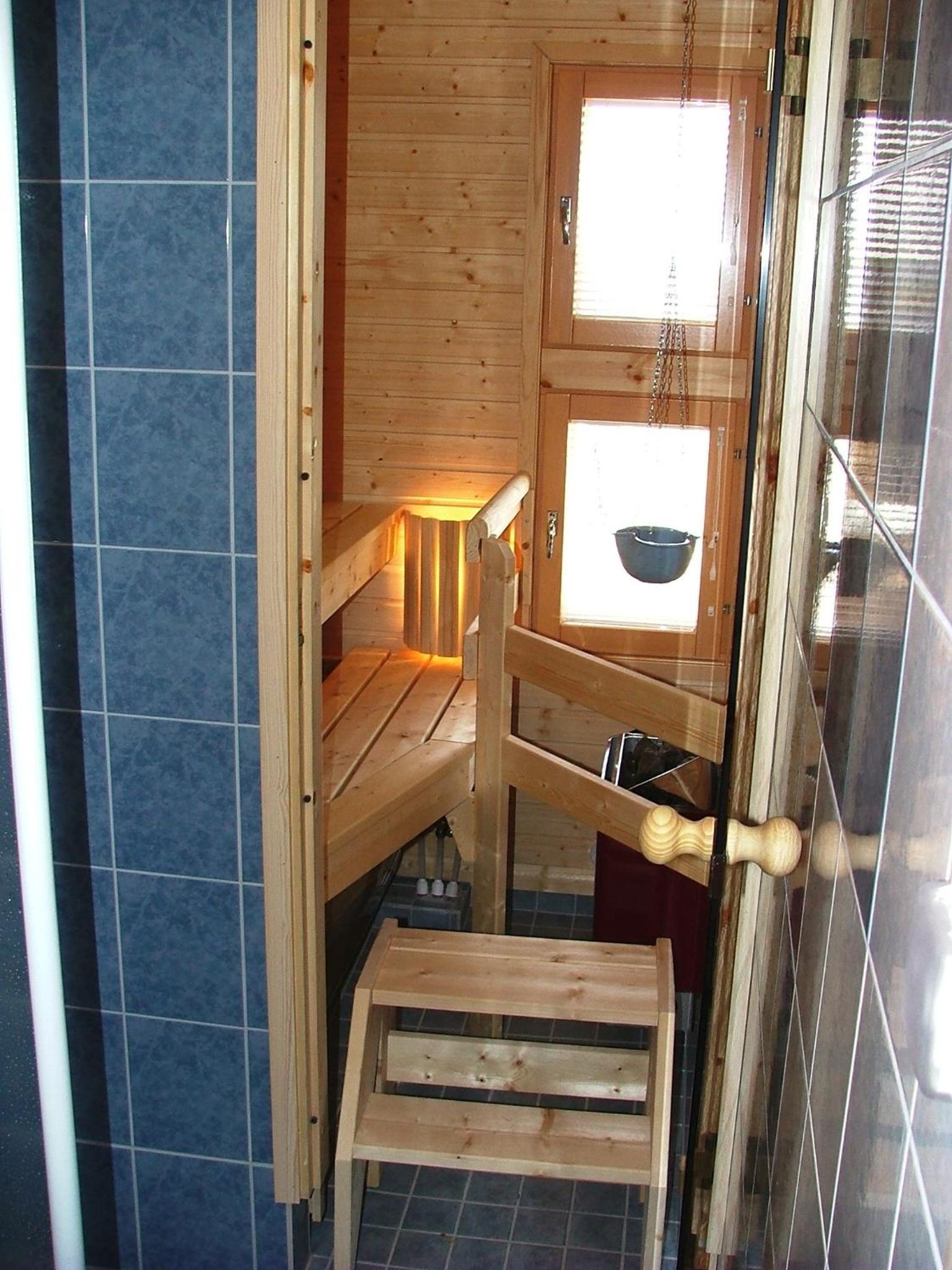 Cottage with Sauna (4 Adults) - Photo 4