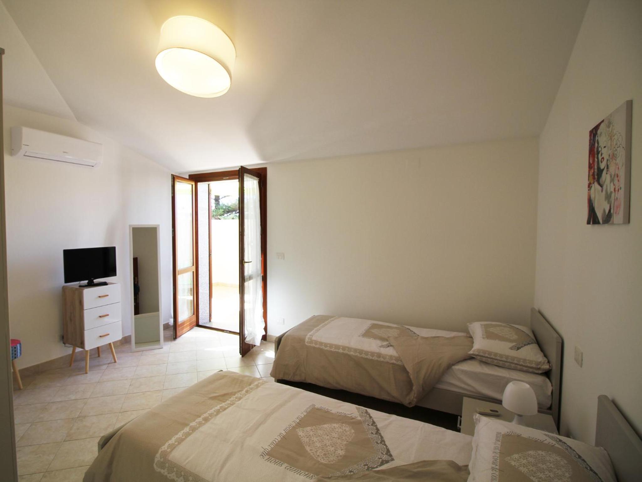 Twin Room with Private External Bathroom and Balcony