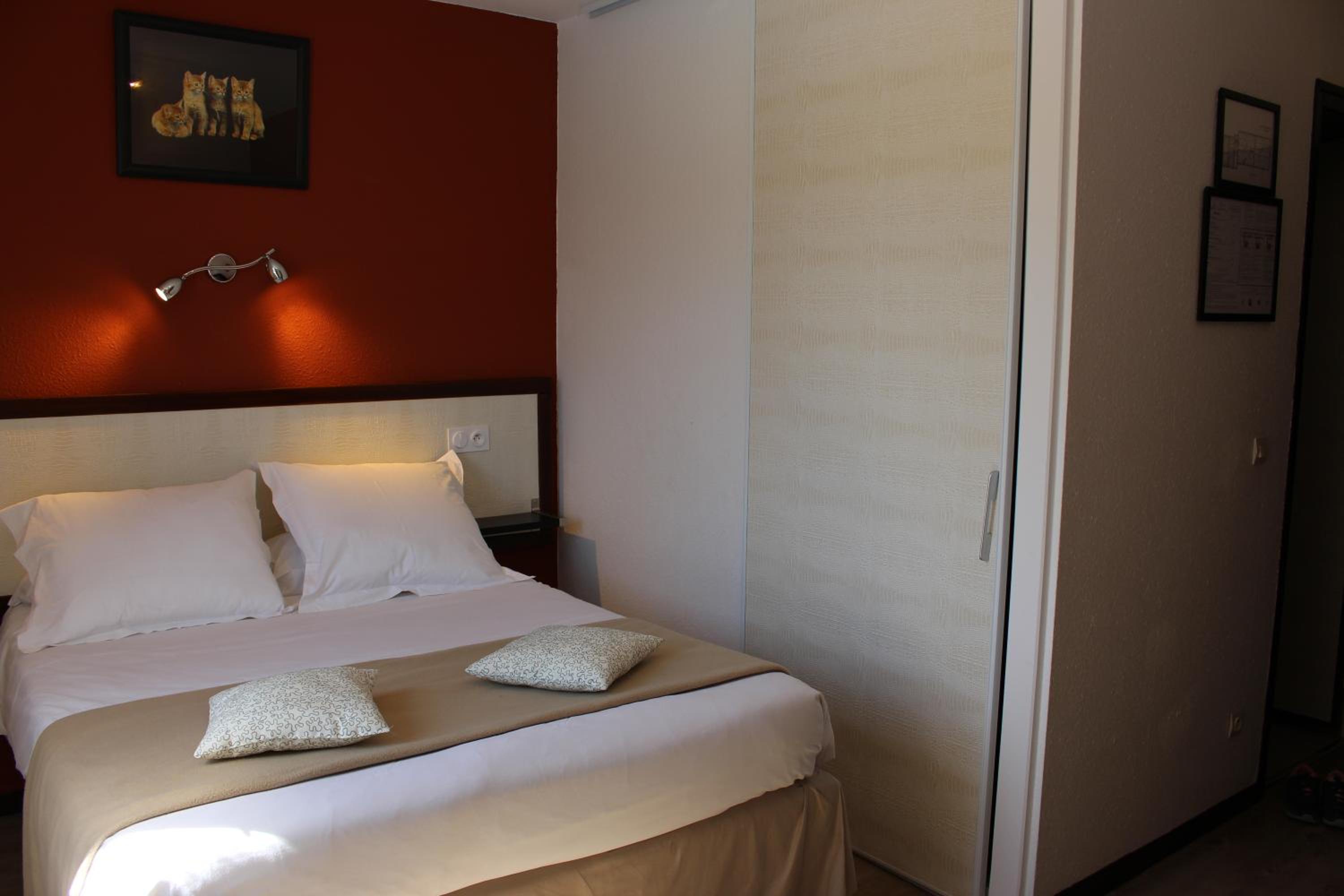 Triple Room - 1st Floor - Photo 12