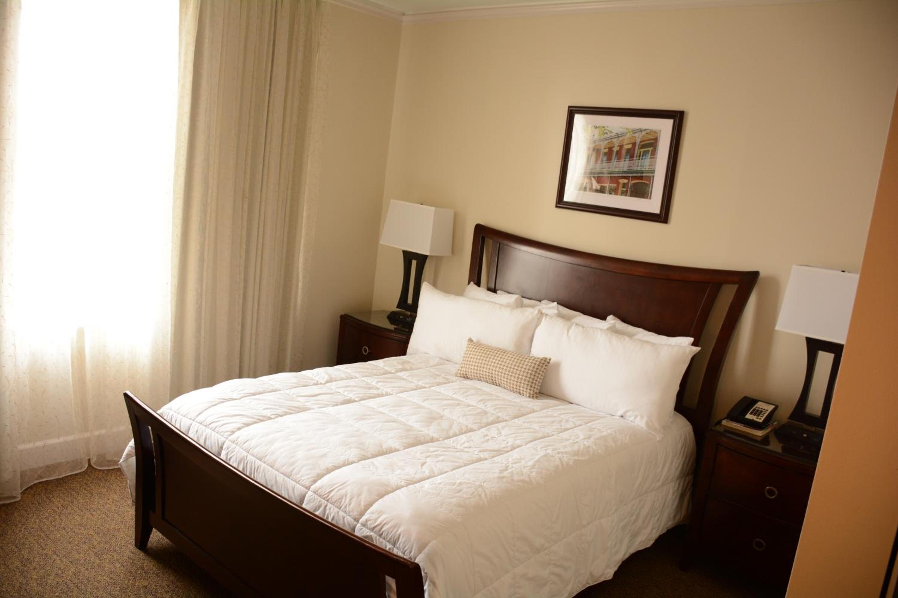 Queen Room - Disability Access photo 1