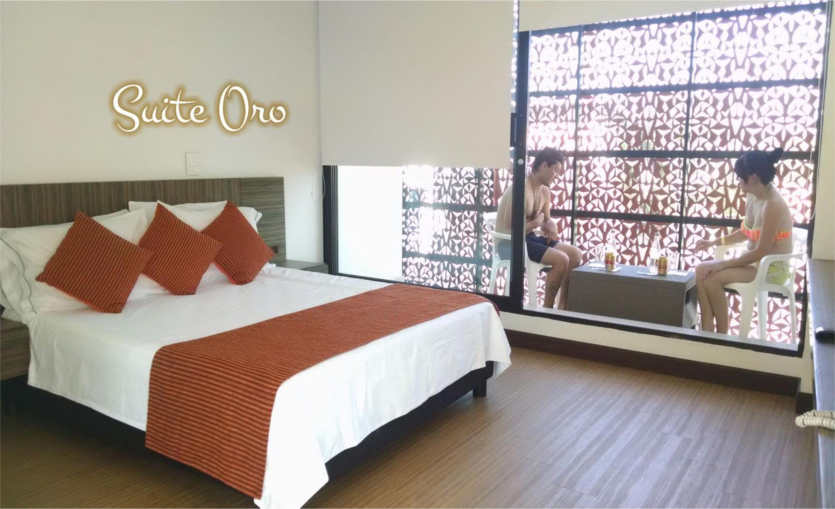 Suite with Balcony photo 2