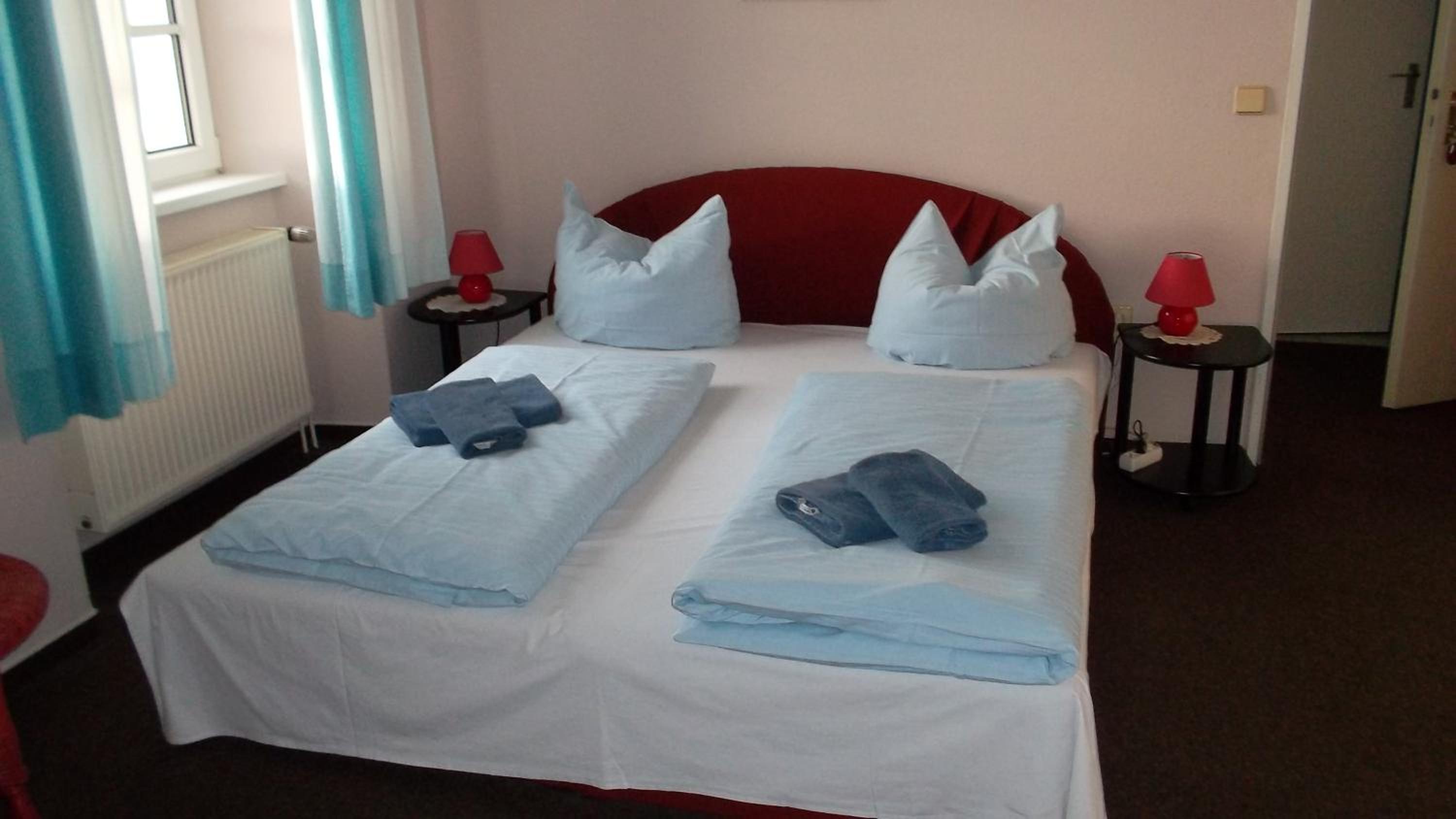 Double or Twin Room with Shower photo 3