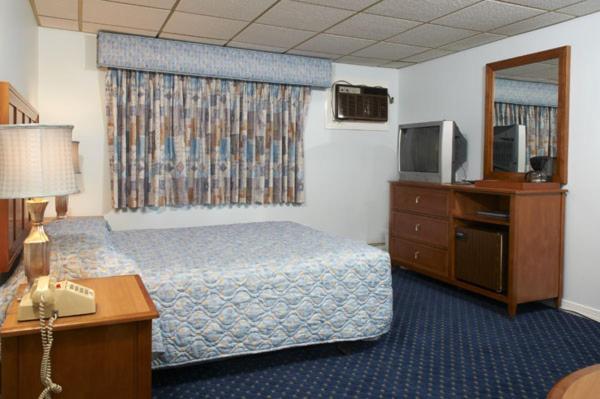 Standard Basic Room, No Balcony - Photo 2