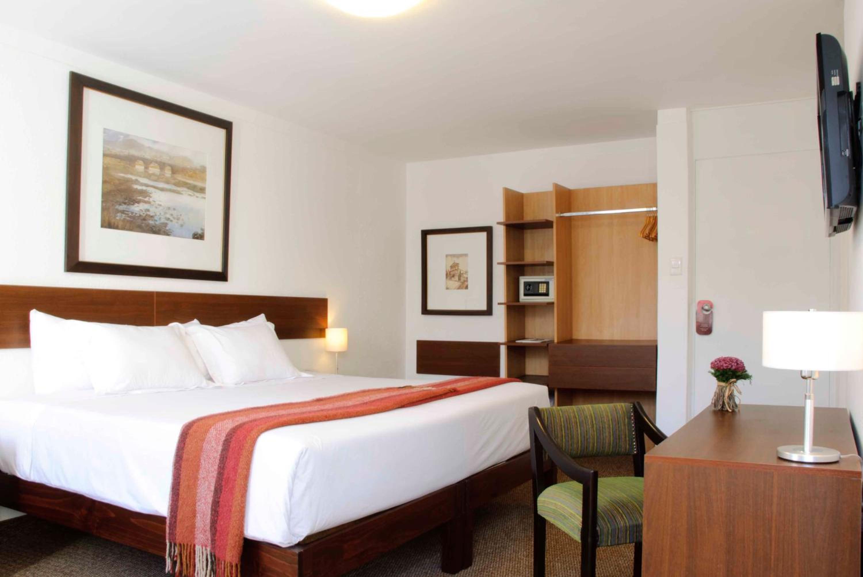 Superior Double or Twin Room - Photo 2