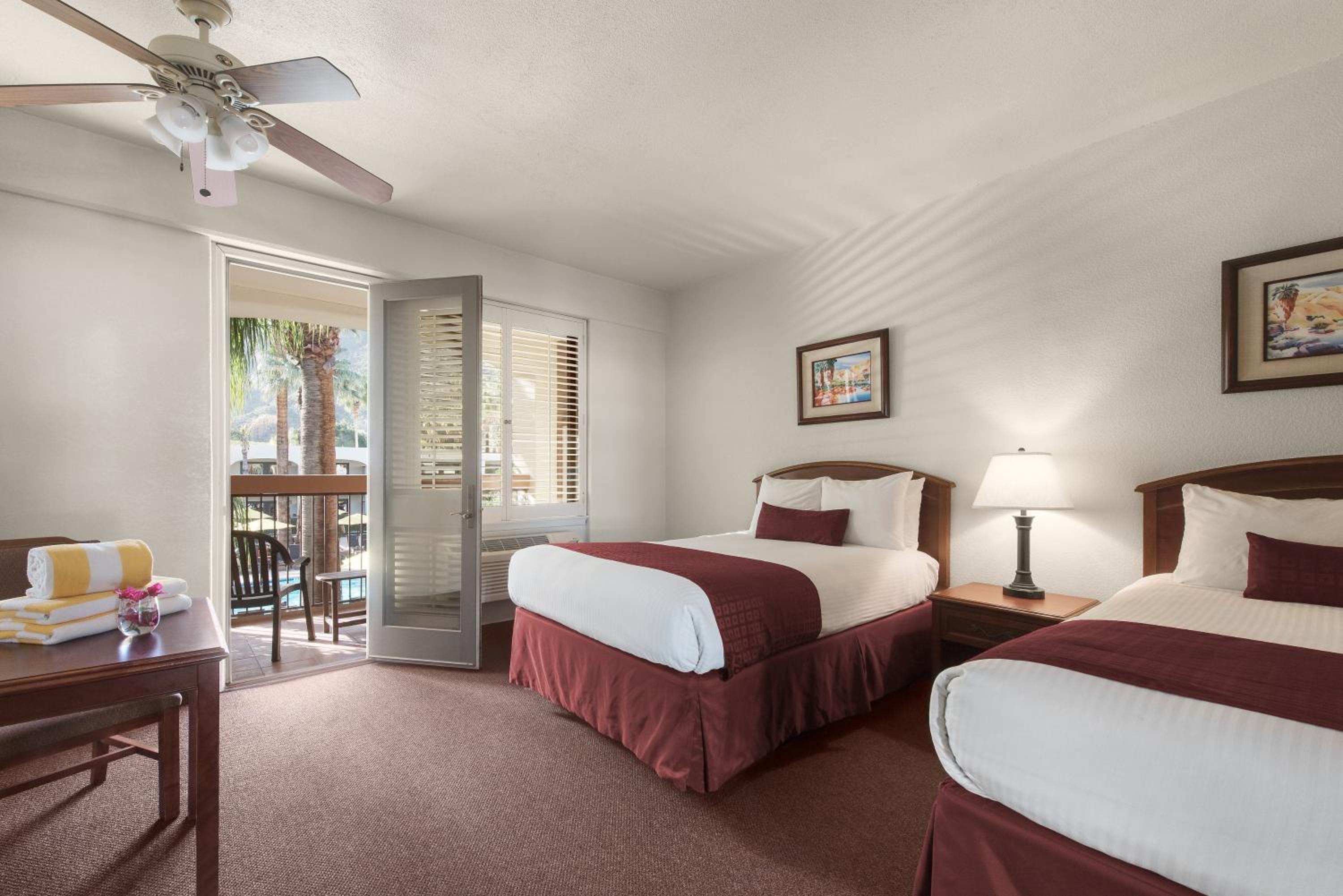Double Room with Pool View - Photo 1