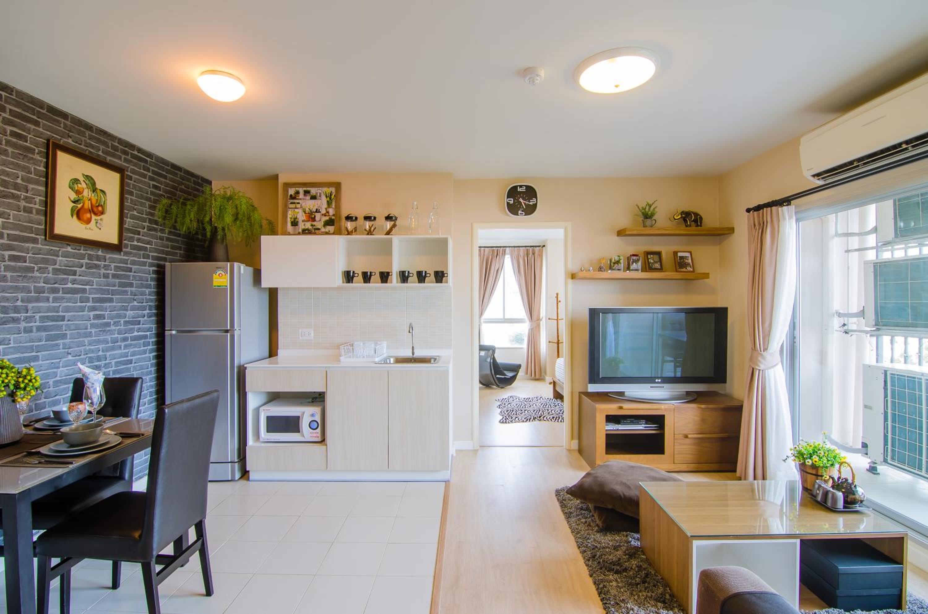 Two-Bedroom Apartment - Photo 17